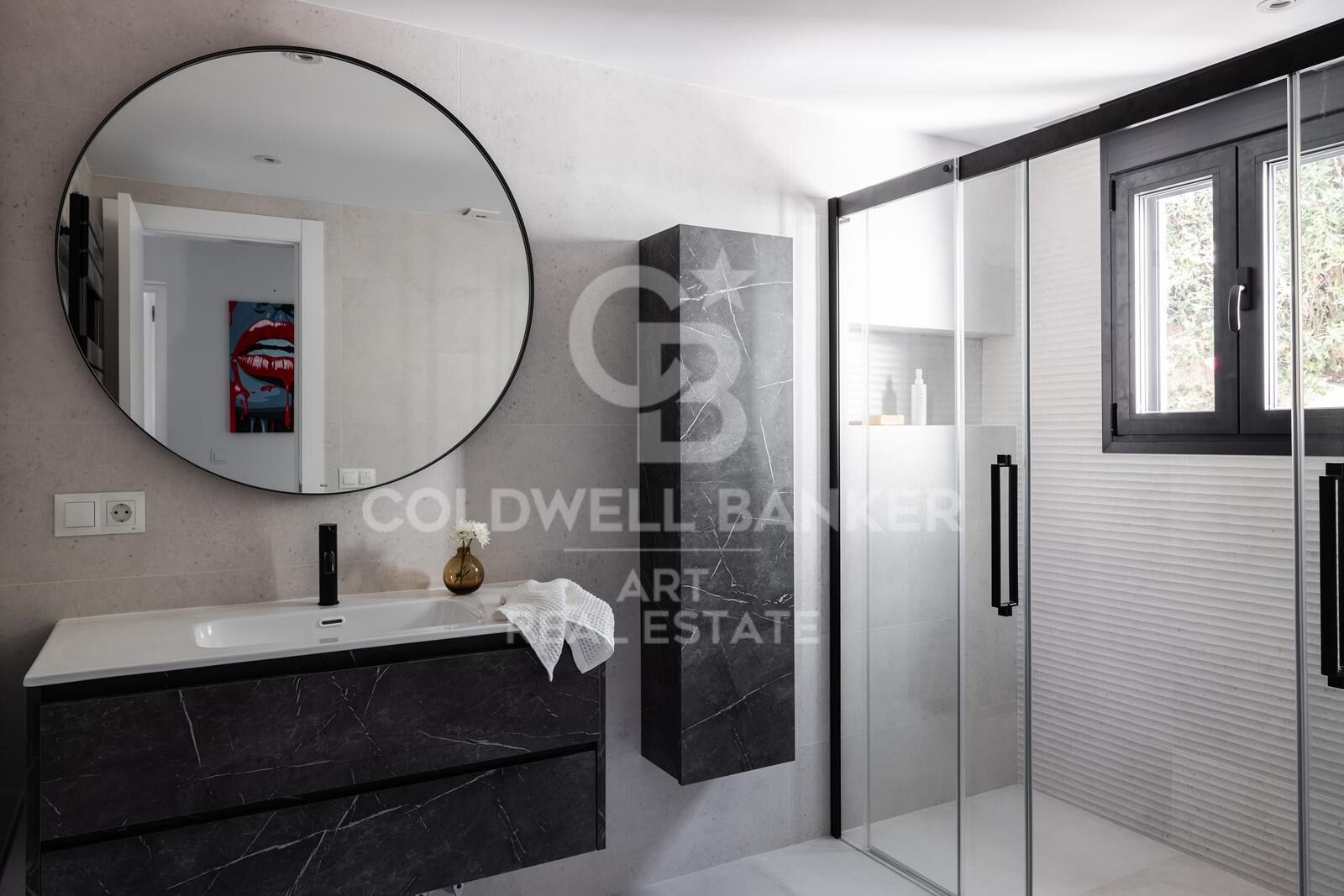 Elegante Villa de 3 Dormitorios con Vistas al Mar en Soto de La Quinta, Benahavís