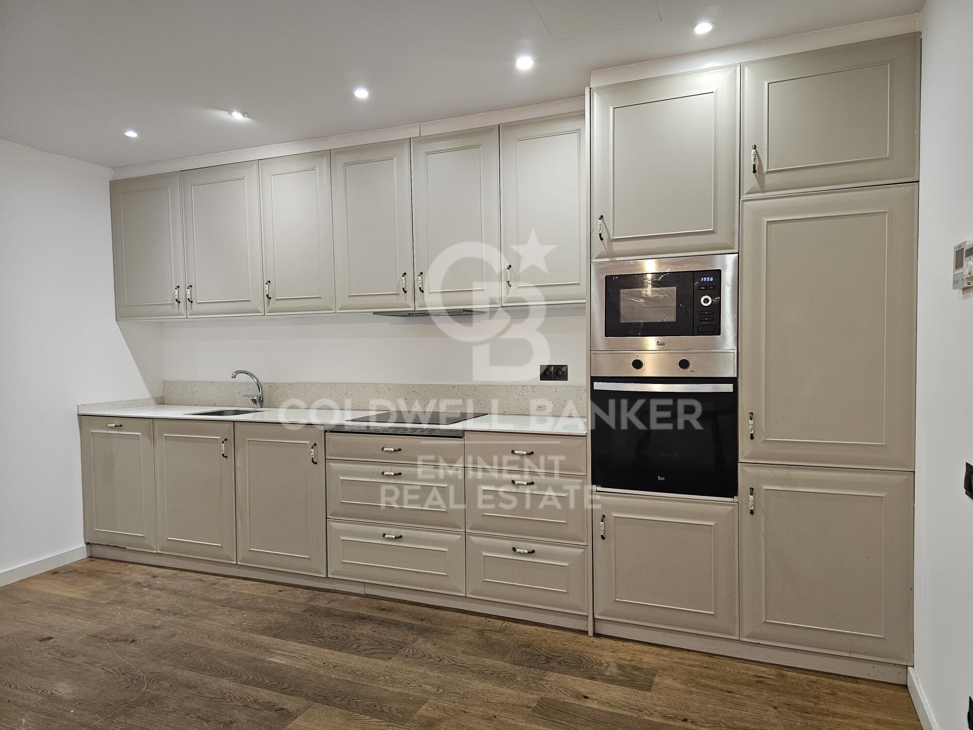 Apartment for Sale in the Gothic Quarter