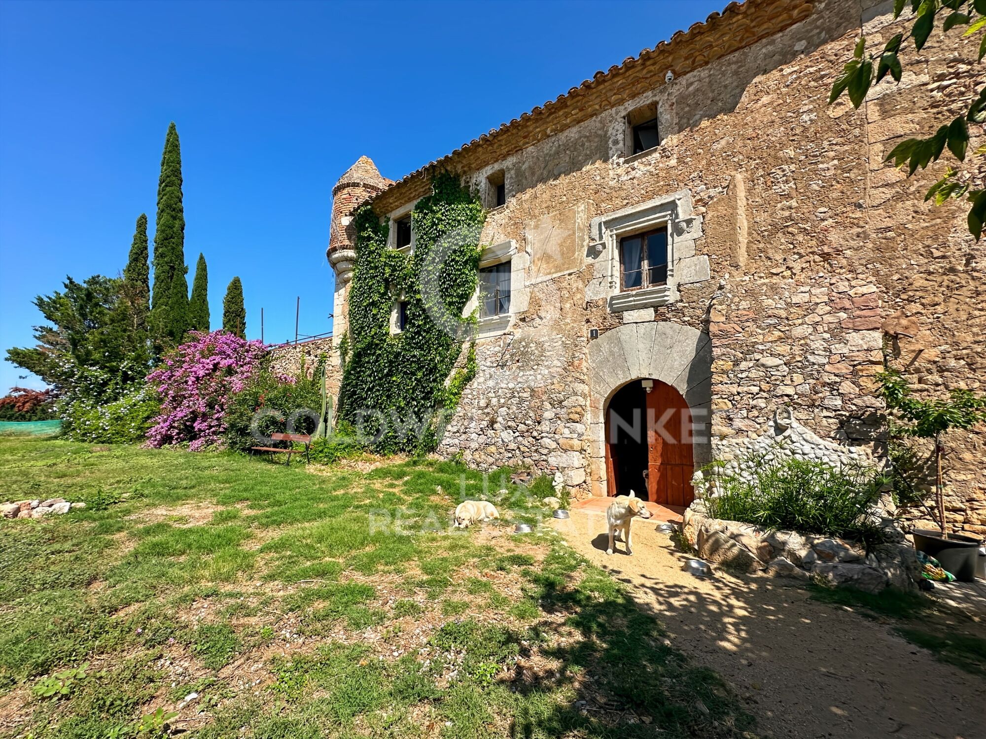 Masía del siglo XVI - Proyecto de inversión en L'Escala, Costa Brava