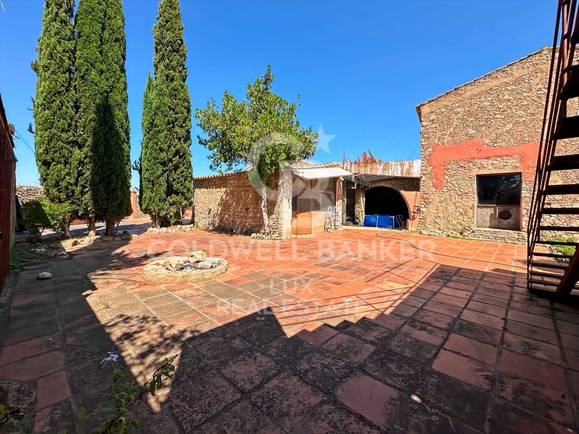 Masía del siglo XVI - Proyecto de inversión en L'Escala, Costa Brava