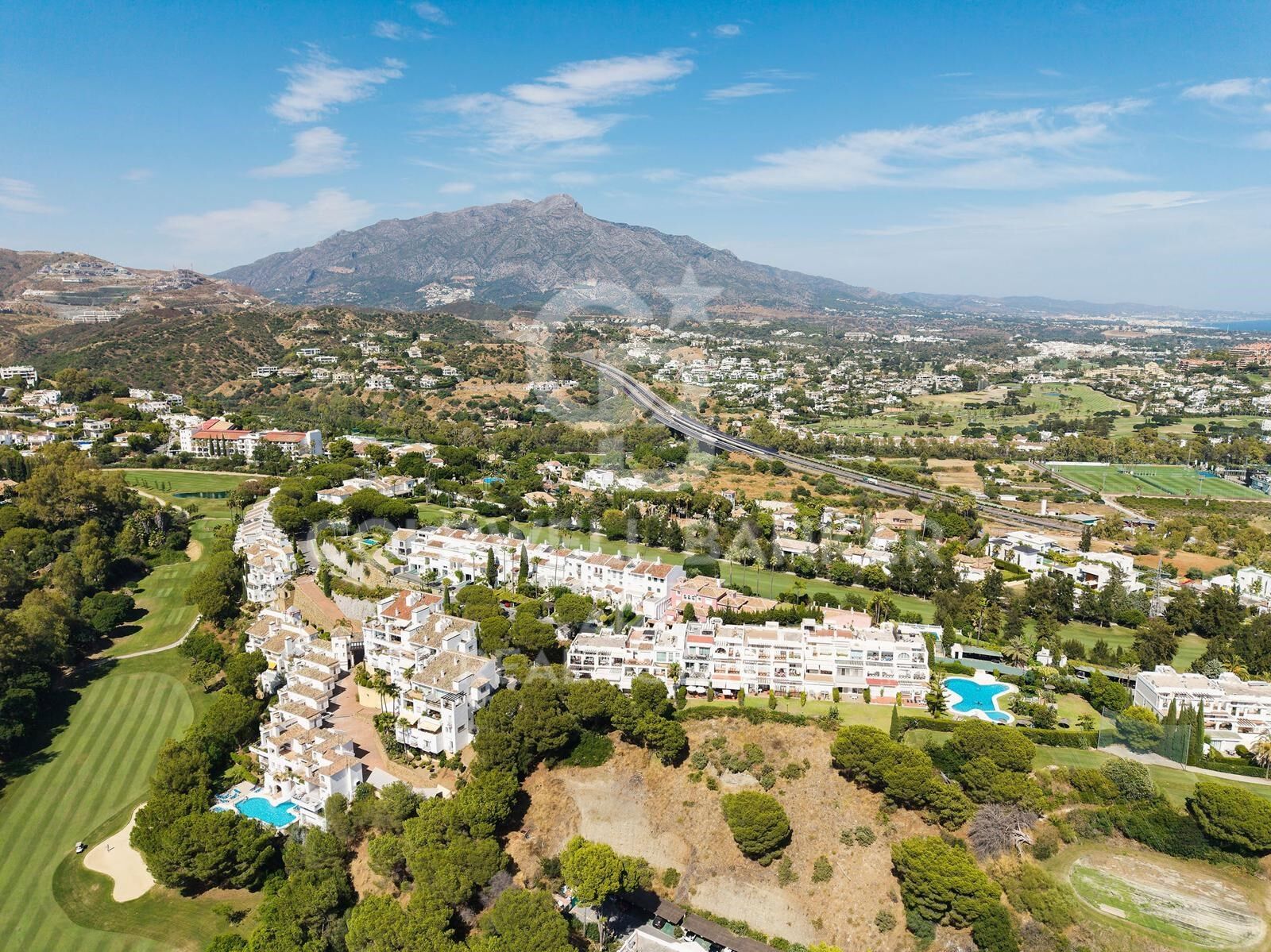 Elegantes, modernes Wohnen in Terrazas de la Quinta, Benahavís