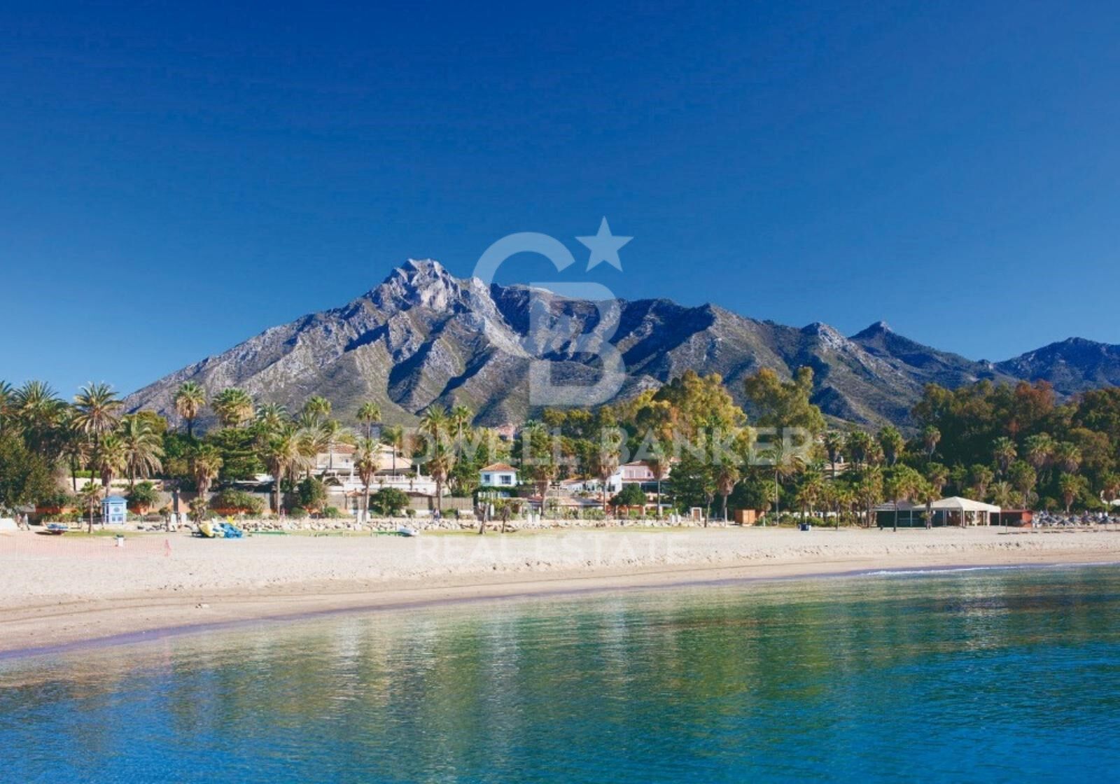 Moderne Wohnung im Herzen von Puente Romano, Marbella