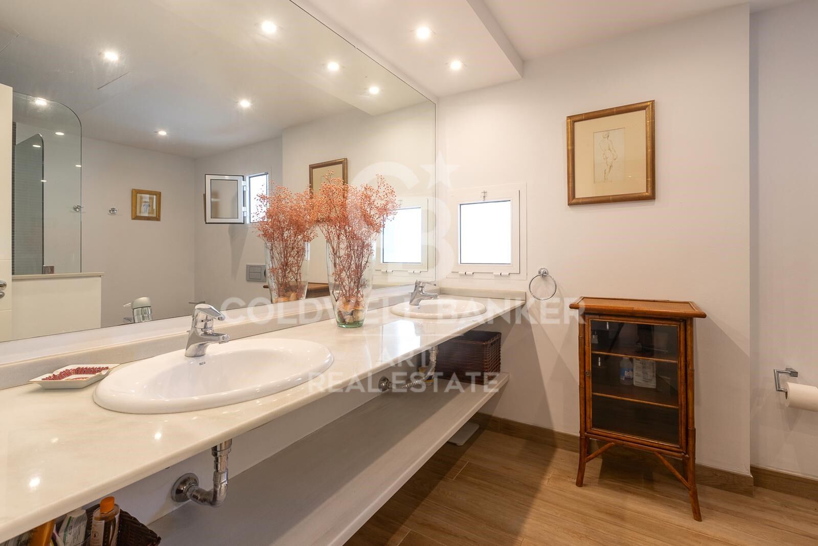 Moderne Wohnung im Herzen von Puente Romano, Marbella