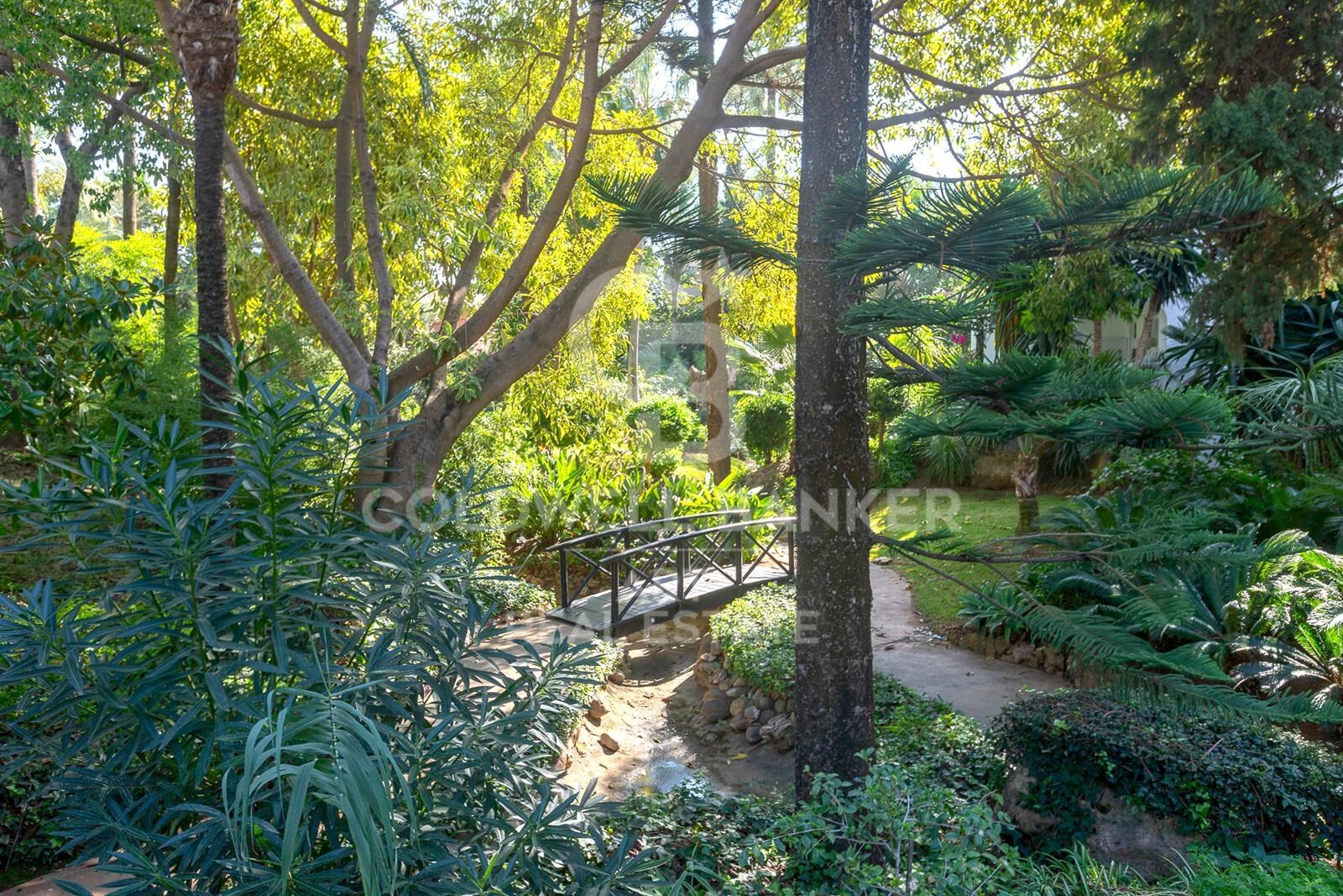 Moderne Wohnung im Herzen von Puente Romano, Marbella