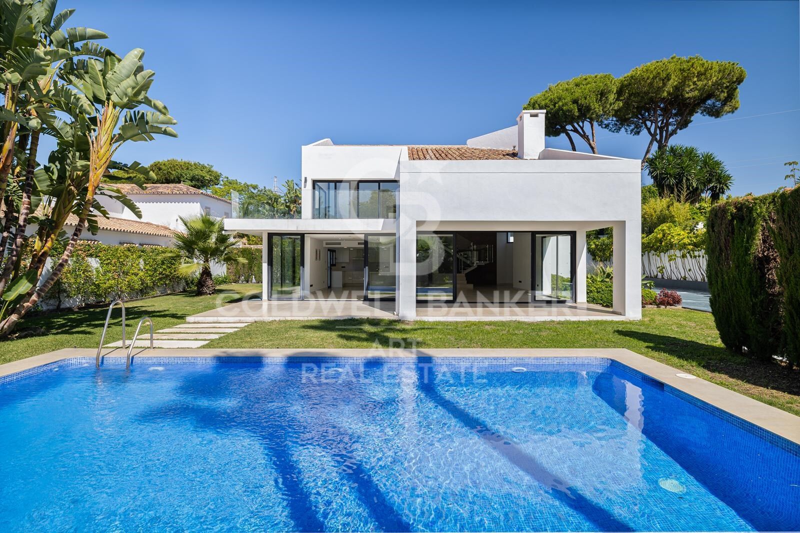 Moderne mediterrane Villa mit Pool und Garten, Linda Vista, San Pedro Alcántara