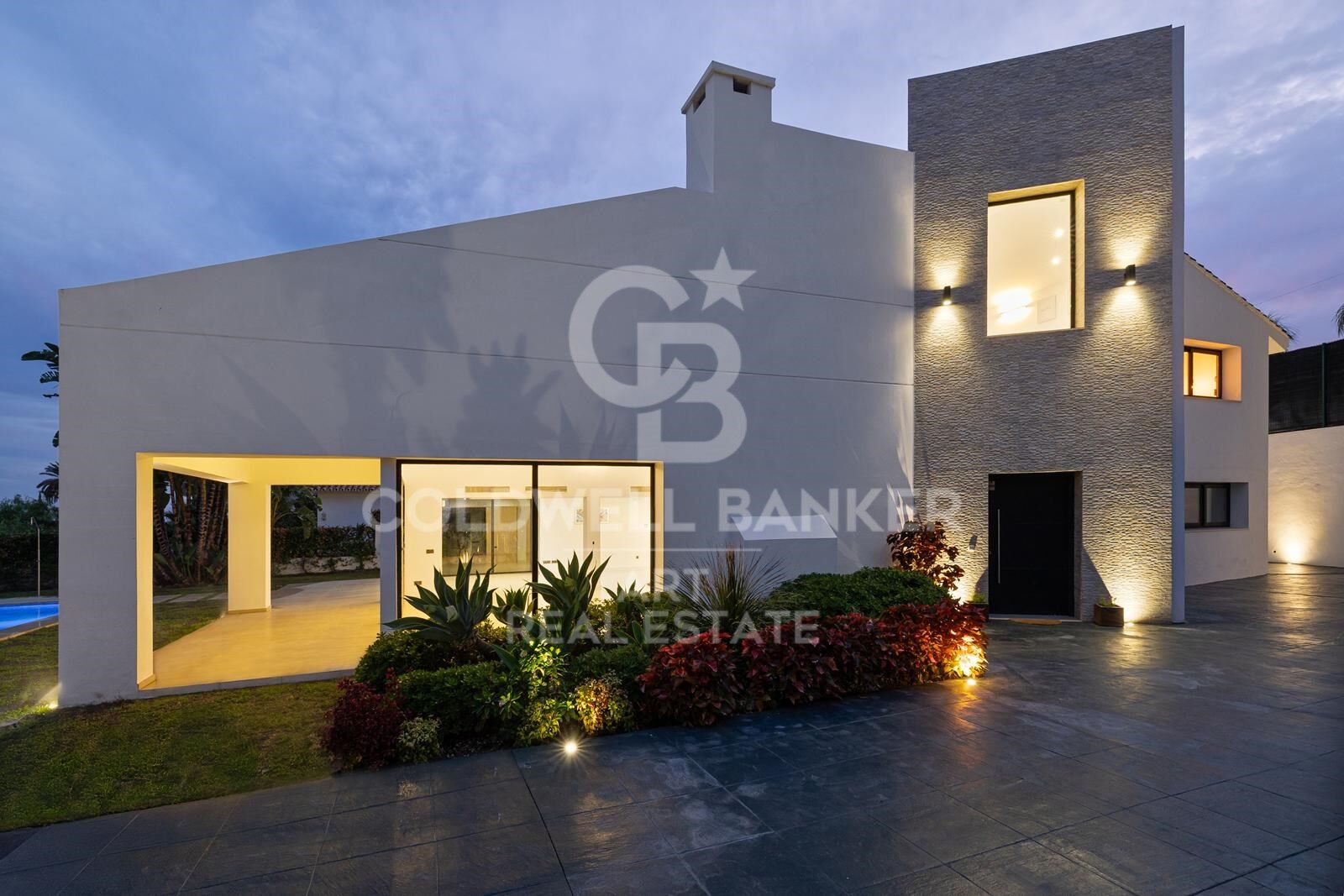 Moderne mediterrane Villa mit Pool und Garten, Linda Vista, San Pedro Alcántara