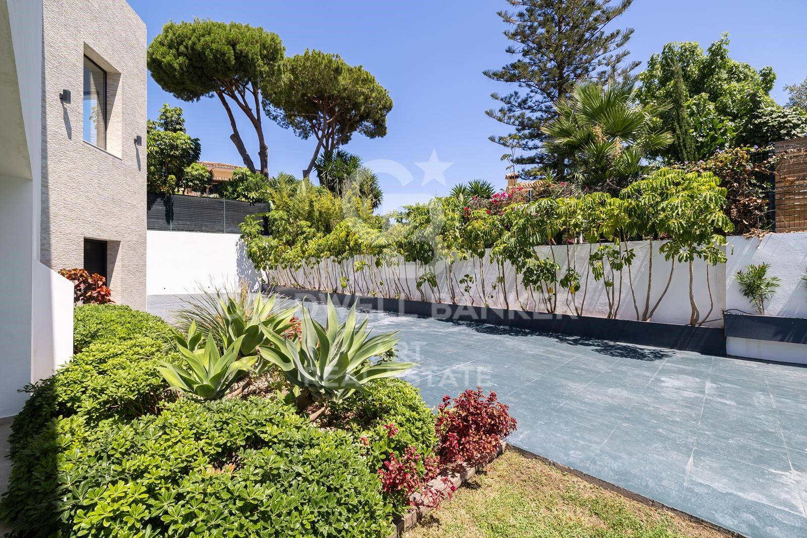 Modern Mediterranean villa with pool & garden, Linda Vista, San Pedro Alcántara