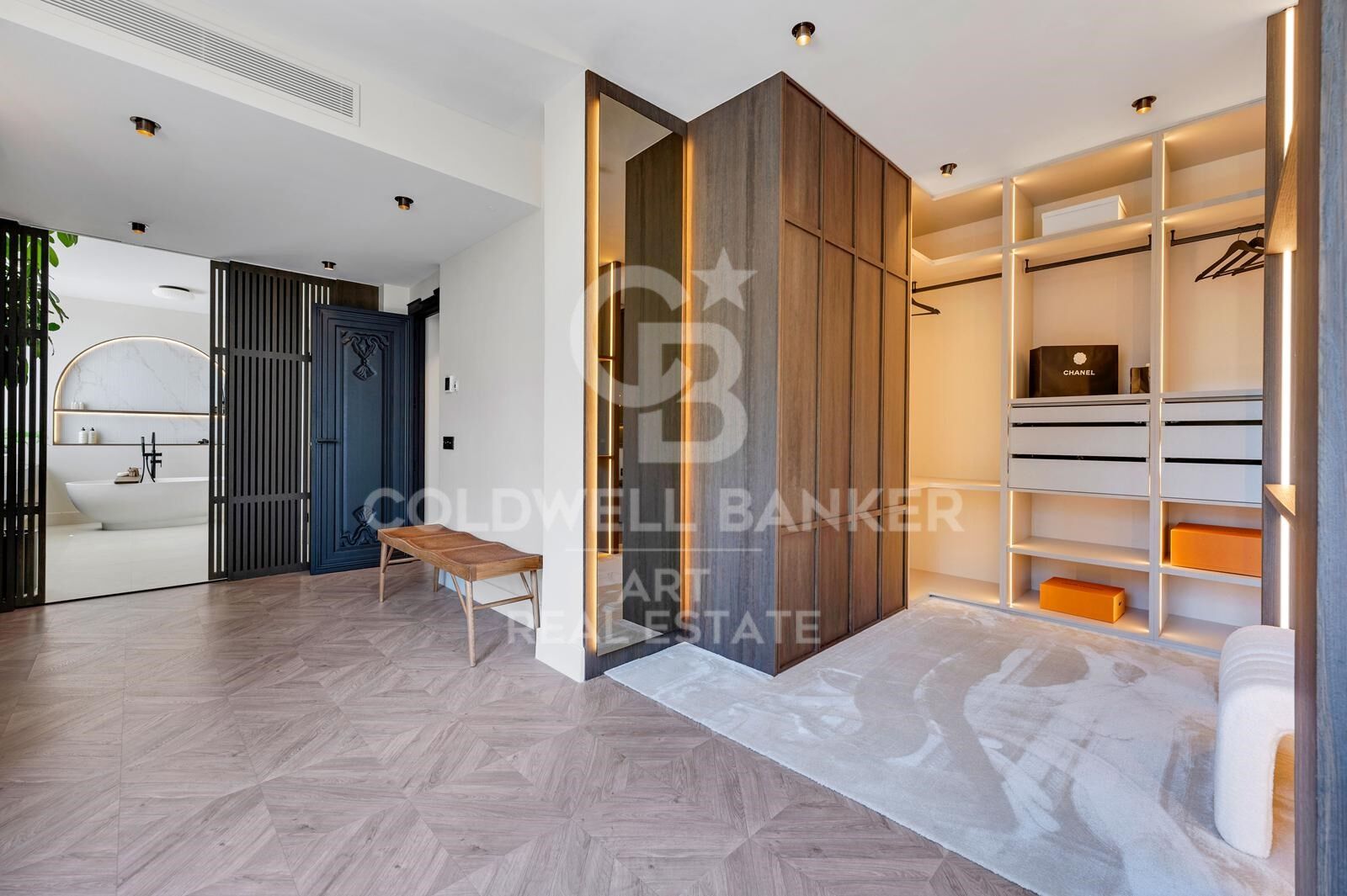 Charming and serene villa near Puerto Banús, Marbella