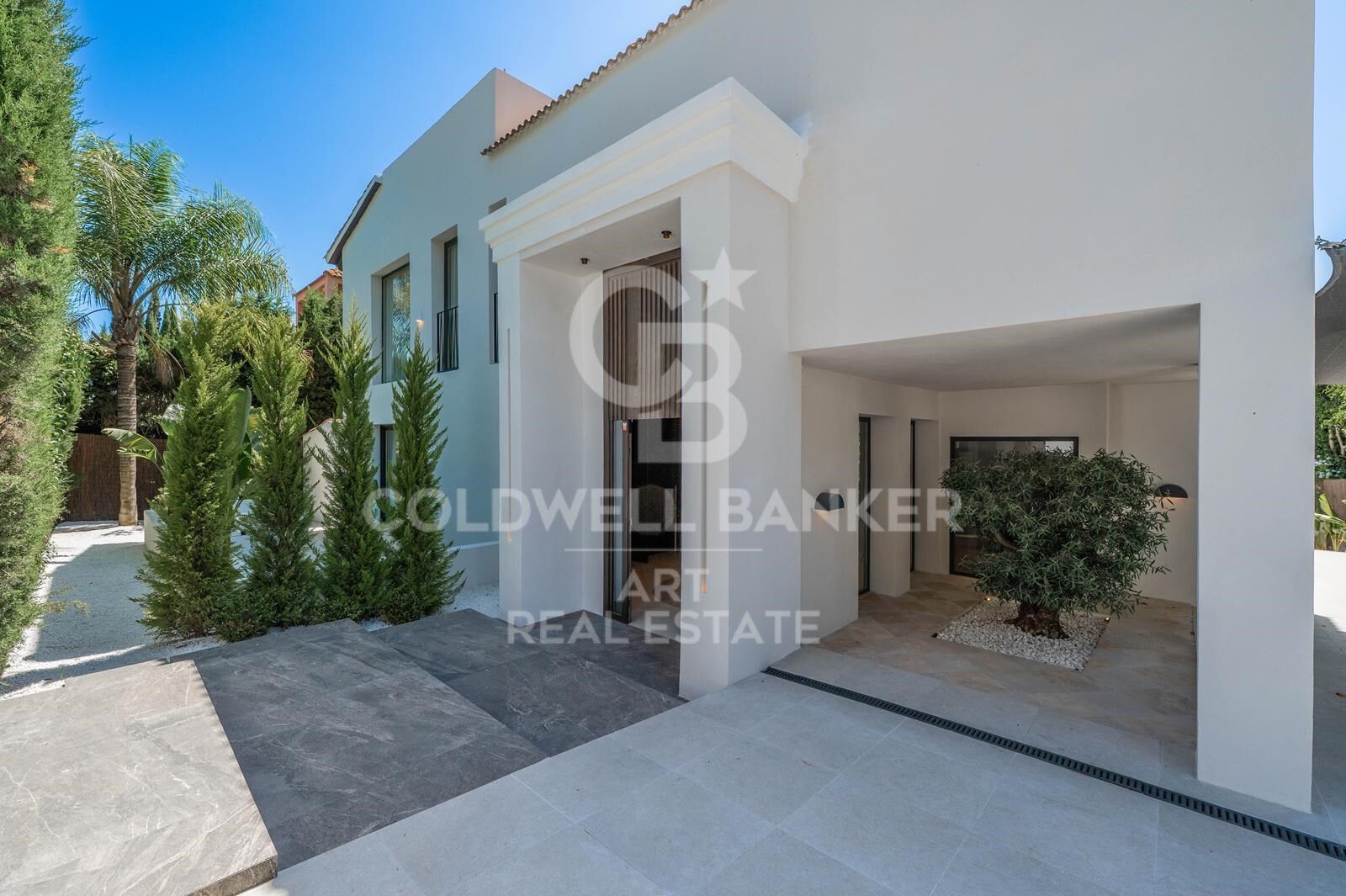 Charmante und ruhige Villa in der Nähe von Puerto Banús, Marbella