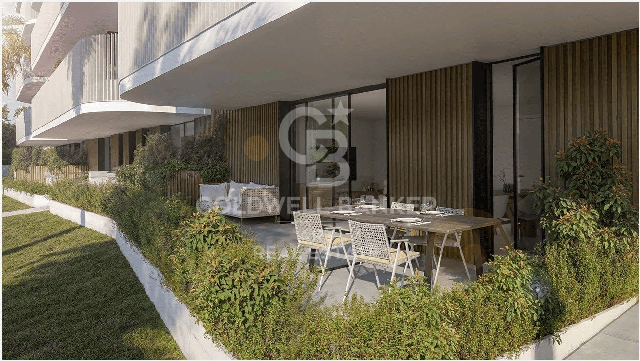 Neue Apartments mit exklusivem Blick auf die Sierra Bermeja und das Mittelmeer in Estepona