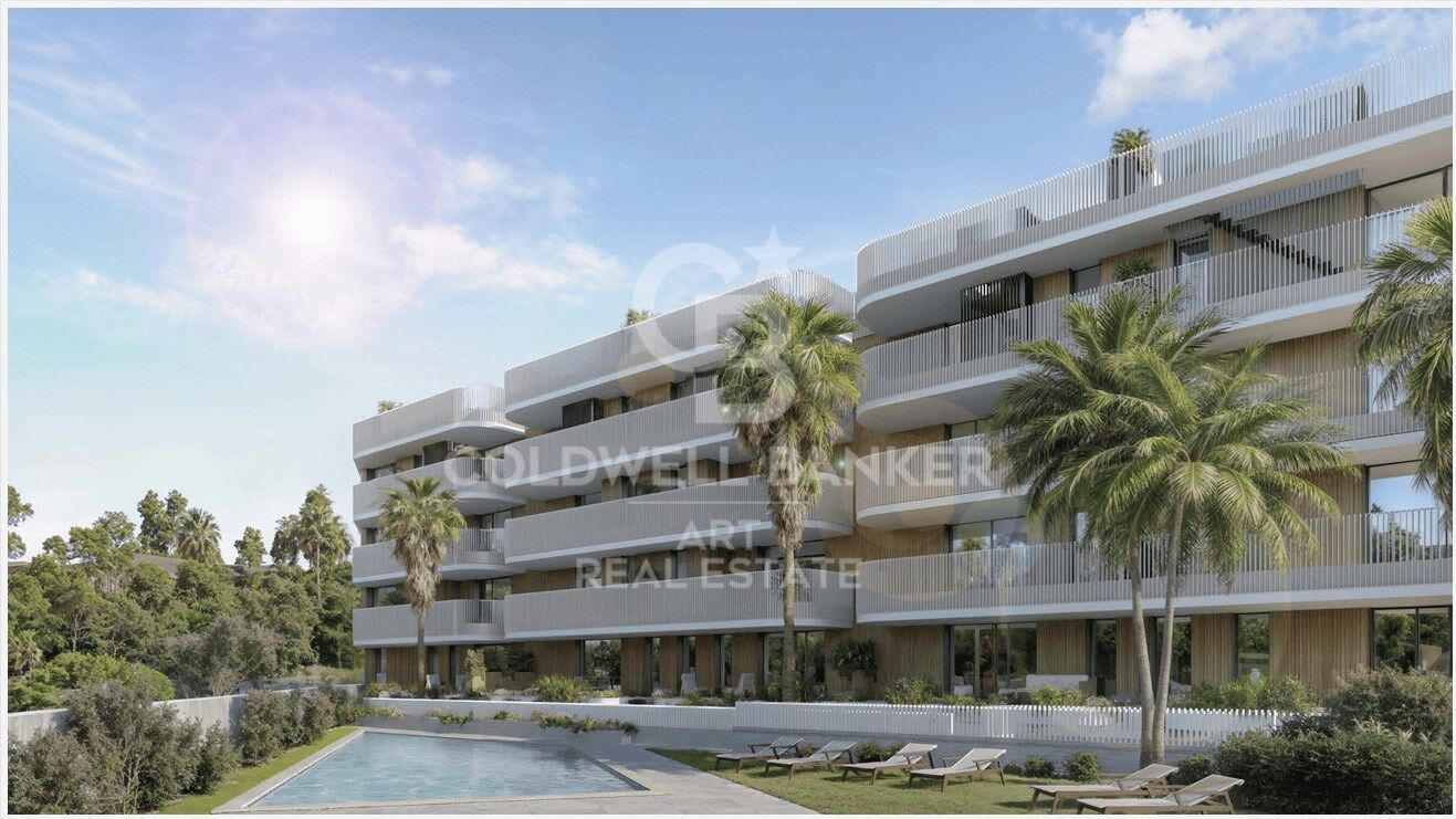 Neue Apartments mit exklusivem Blick auf die Sierra Bermeja und das Mittelmeer in Estepona