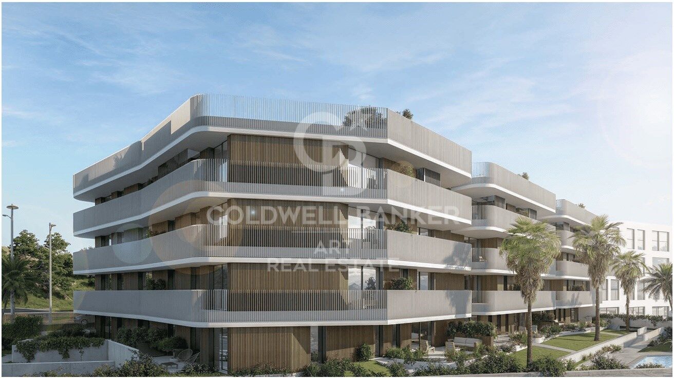 Nuevos apartamentos con vistas exclusivas a Sierra Bermeja y al mar mediterráneo en Estepona
