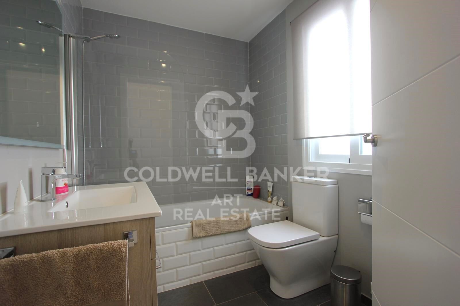 Prime location penthouse on Avenida Marqués del Duero, San Pedro de Alcántara, Marbella