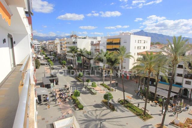 Prime location penthouse on Avenida Marqués del Duero, San Pedro de Alcántara, Marbella