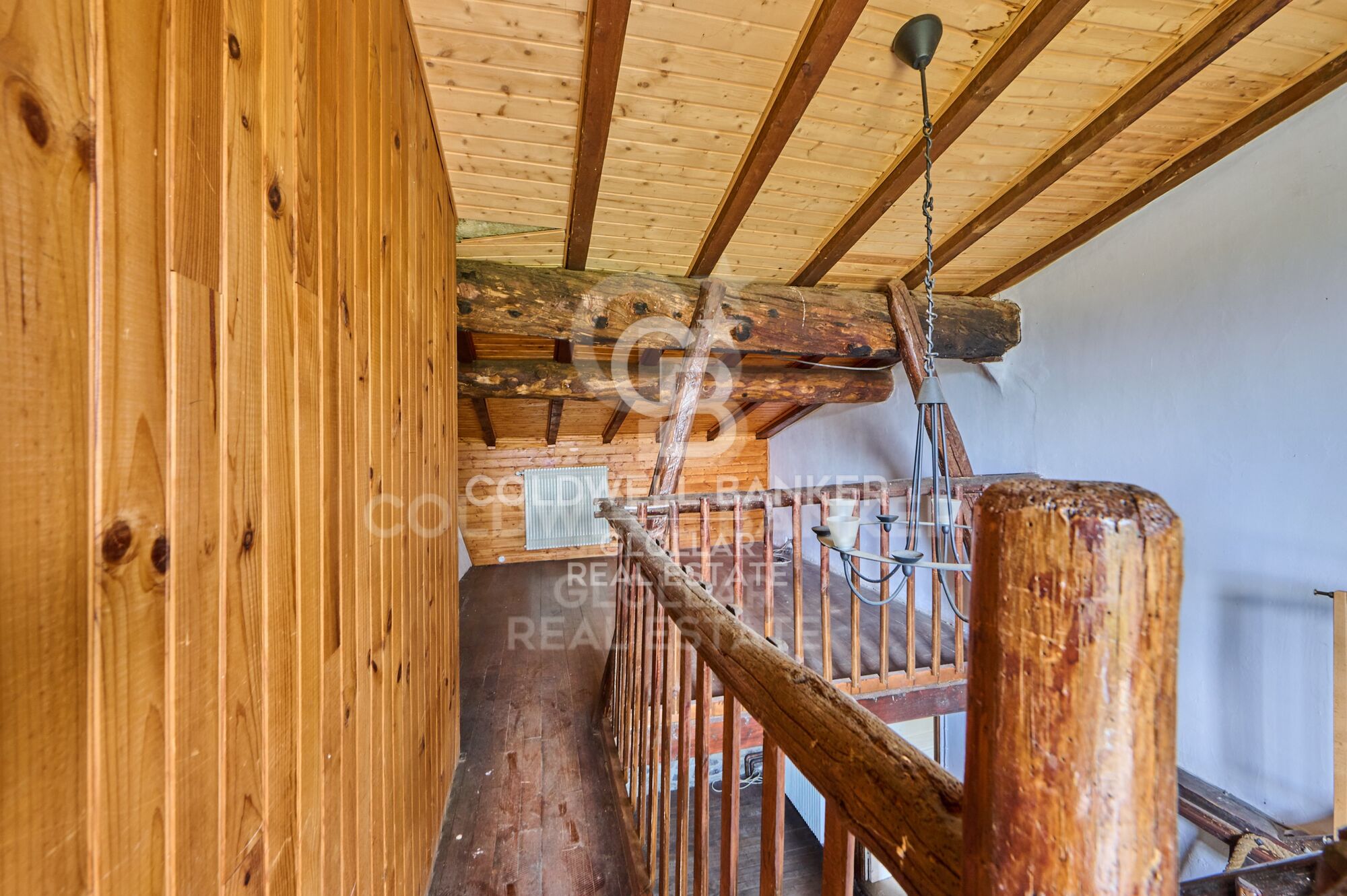 Village house Sale Estavar