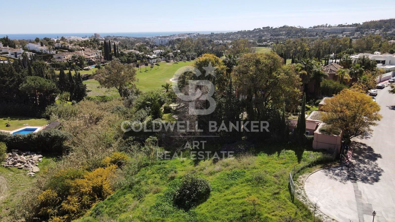 Parcelas exclusivas con vistas al mar en Nueva Andalucía, Marbella