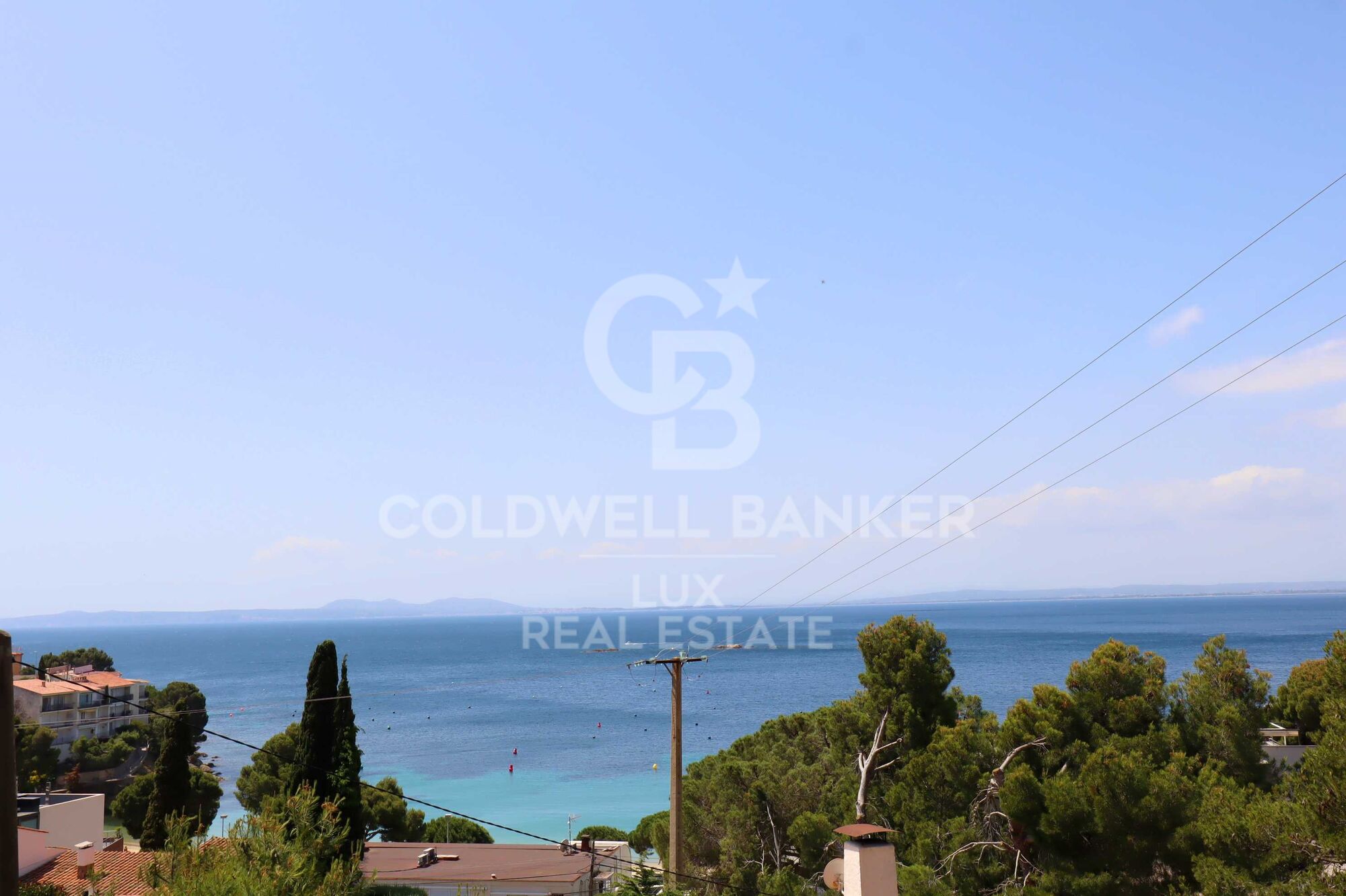 Casa con garaje y vistas al mar en Canyelles, Roses