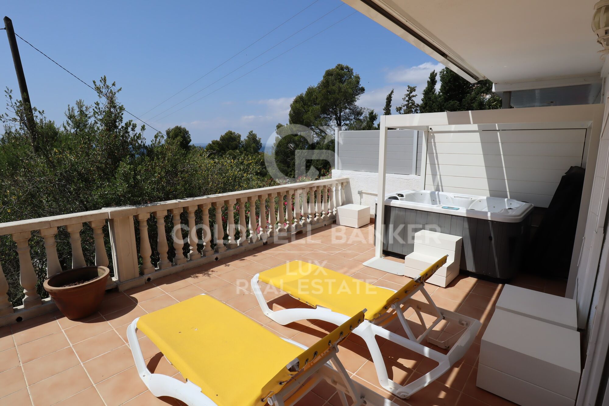 Maison avec garage et vue mer à Canyelles, Roses