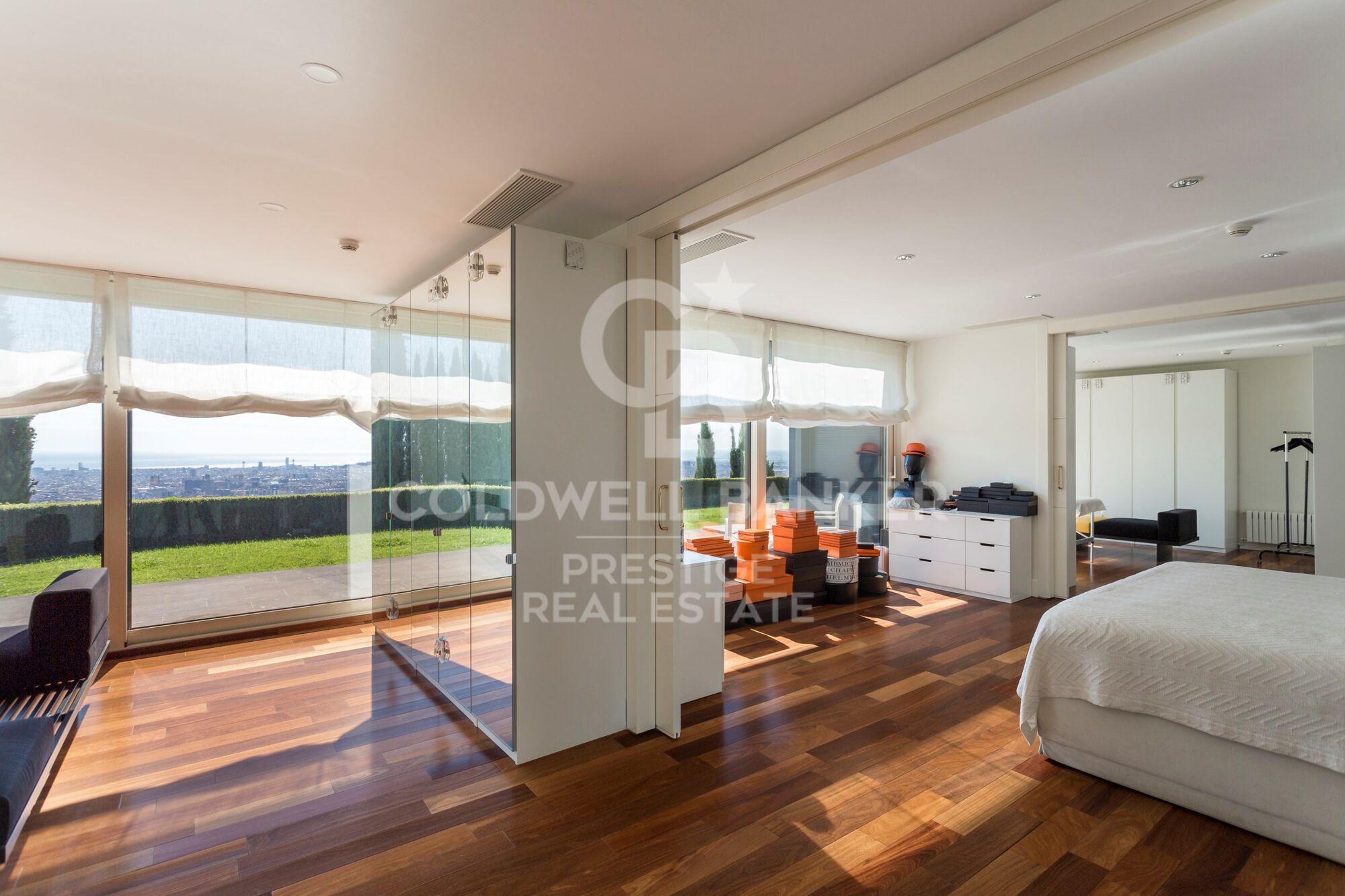 Spectacular house for sale on one floor in Sarrià