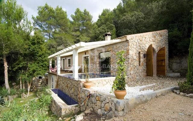 Finca for sale in the municipality of Esporles