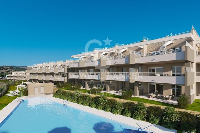 Second floor apartments overlooking the golf course in Estepona