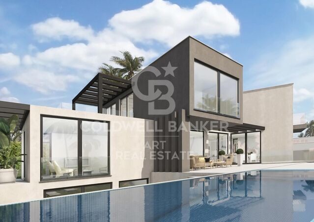 Exclusive luxury villa with sea and mountain views, close to the beach, La Alcaidesa, Cádiz