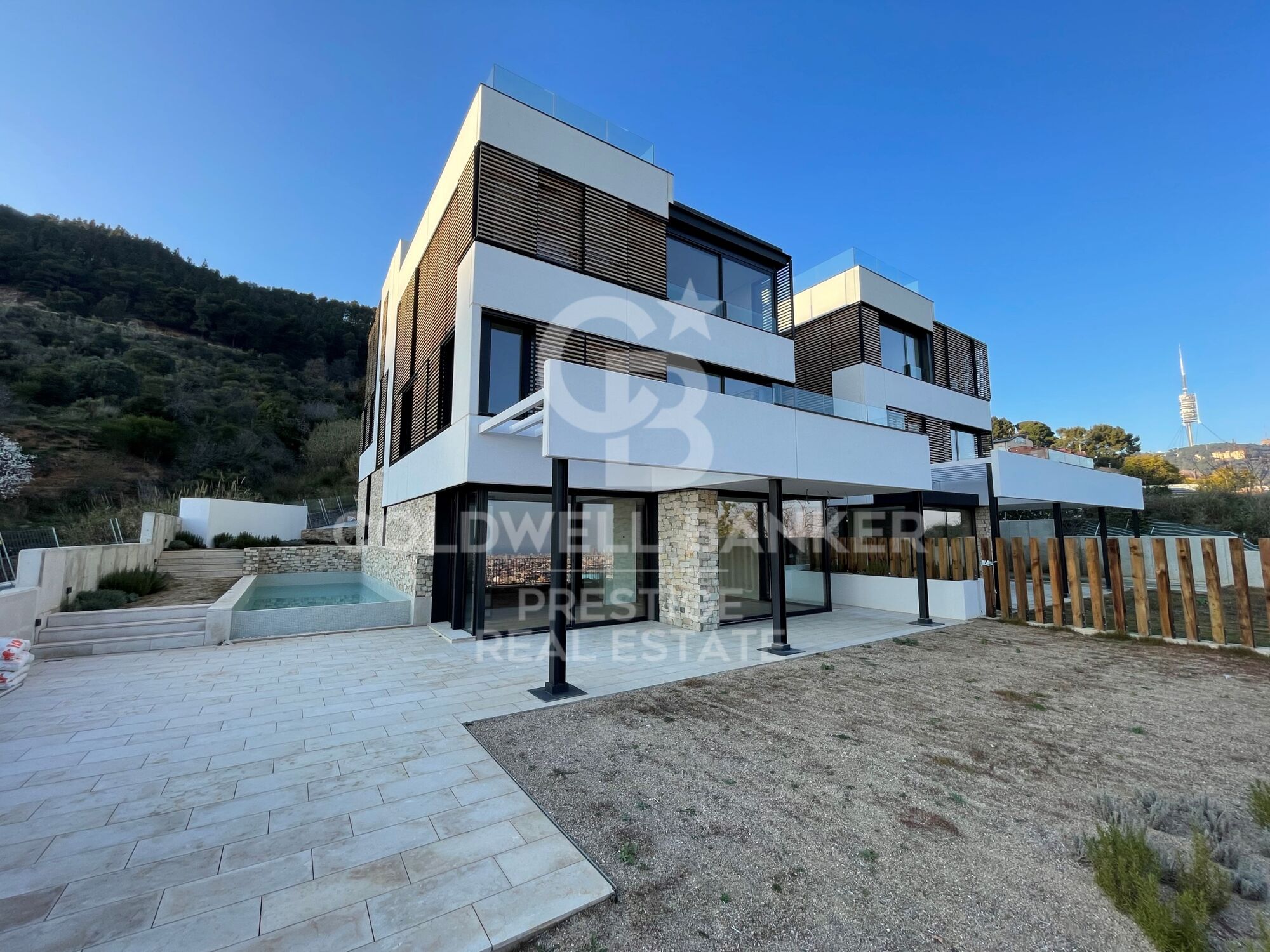 Brand new house for rent with panoramic views in Sarrià