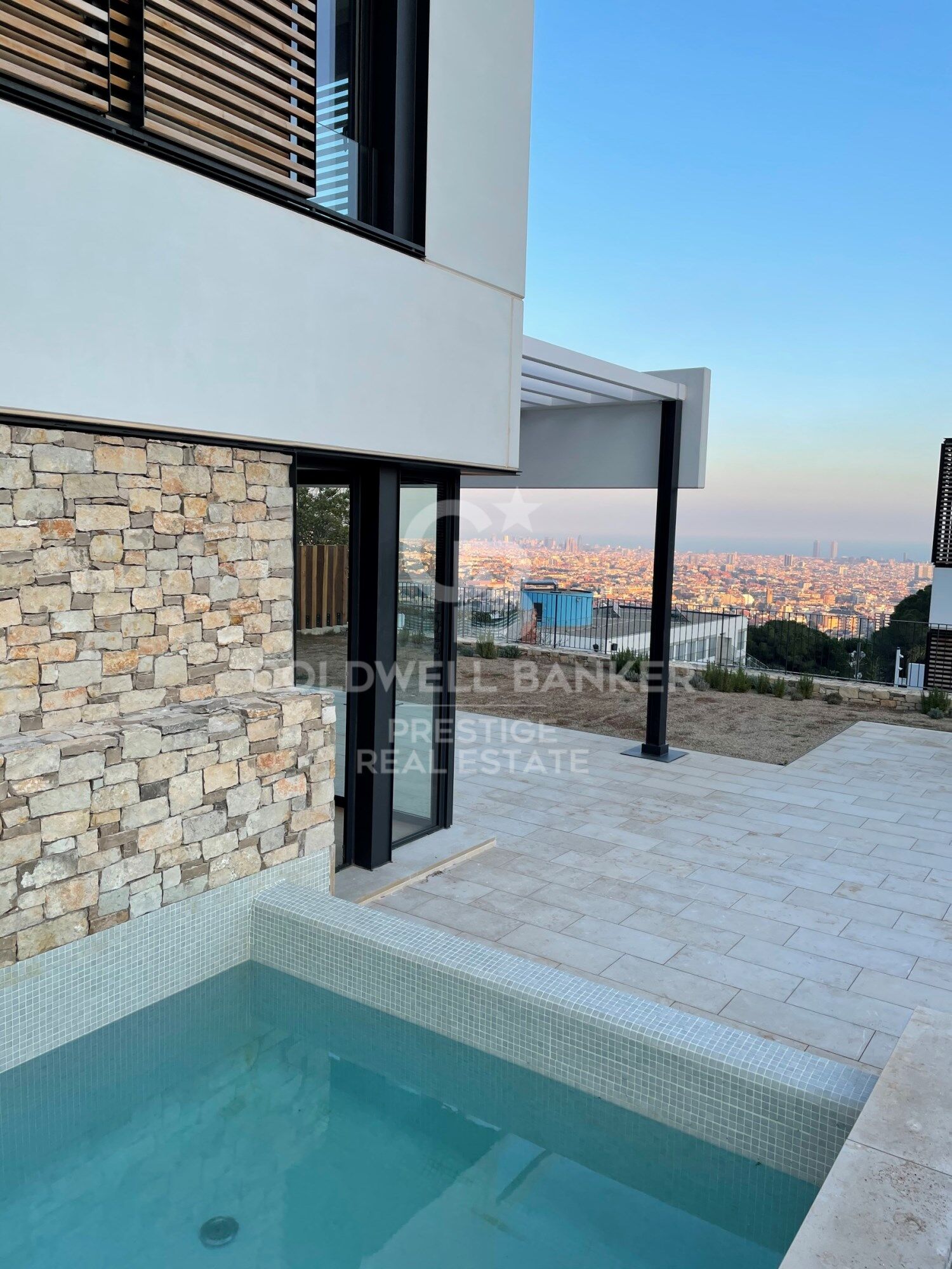 Casa en alquiler a estrenar con vistas panorámicas en Sarrià