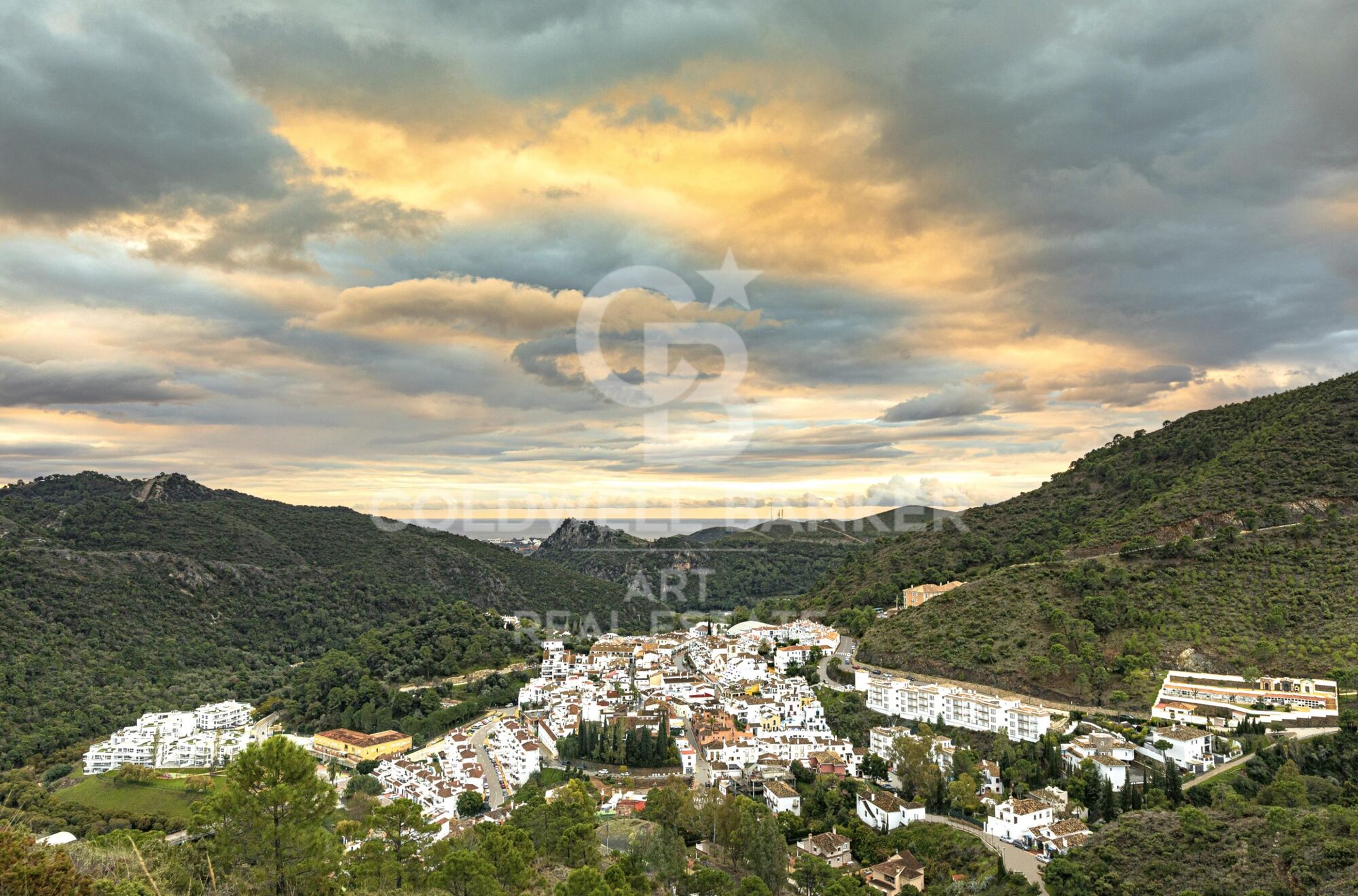 1, 2 and 3 bedroom apartments and penthouses in Benahavís