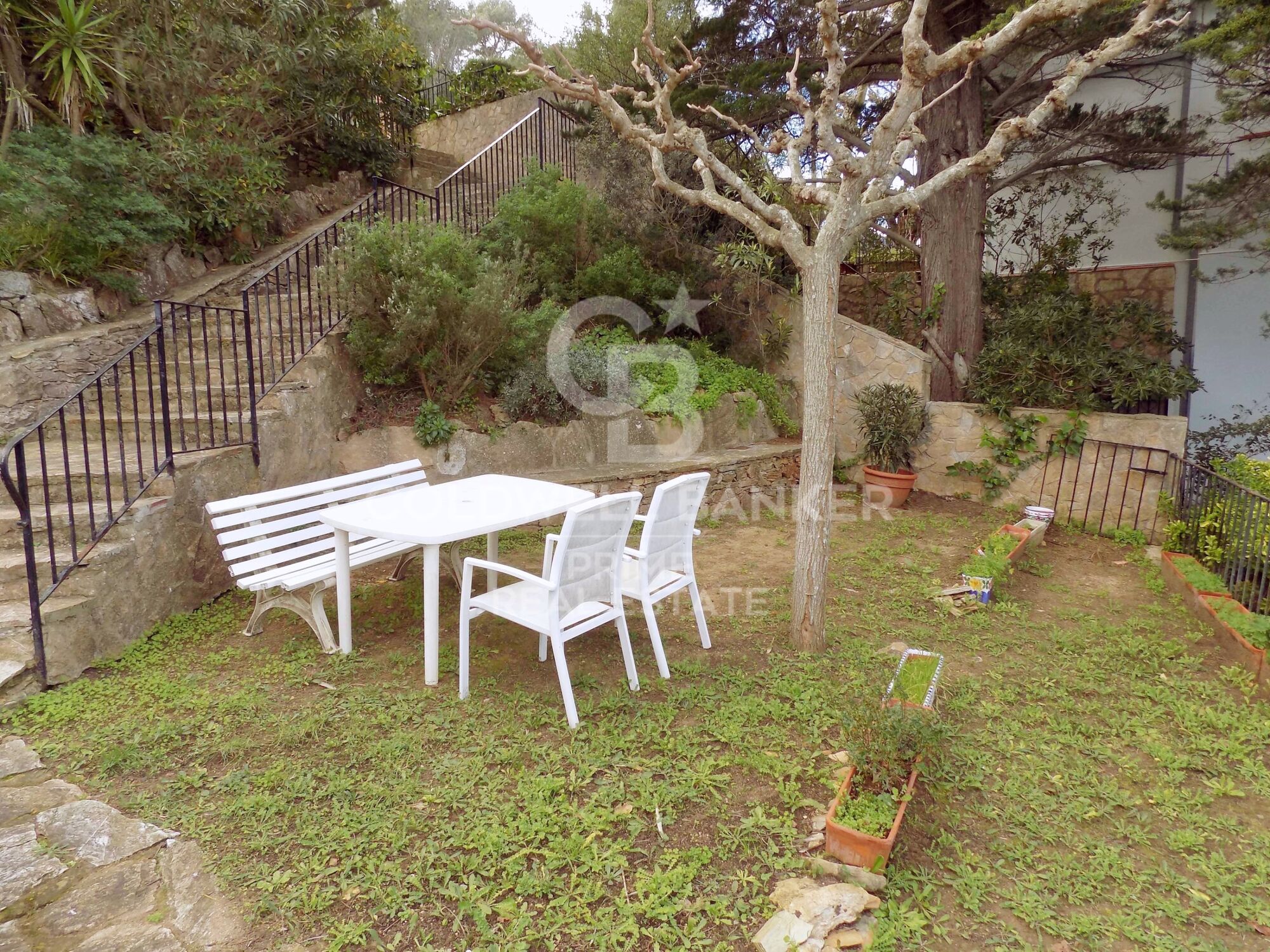En vente, maison individuelle avec vues panoramiques sur la mer à Begur.
