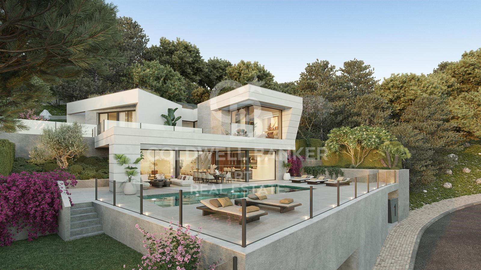Modern 4-5 bedroom villas with sea views in East Málaga
