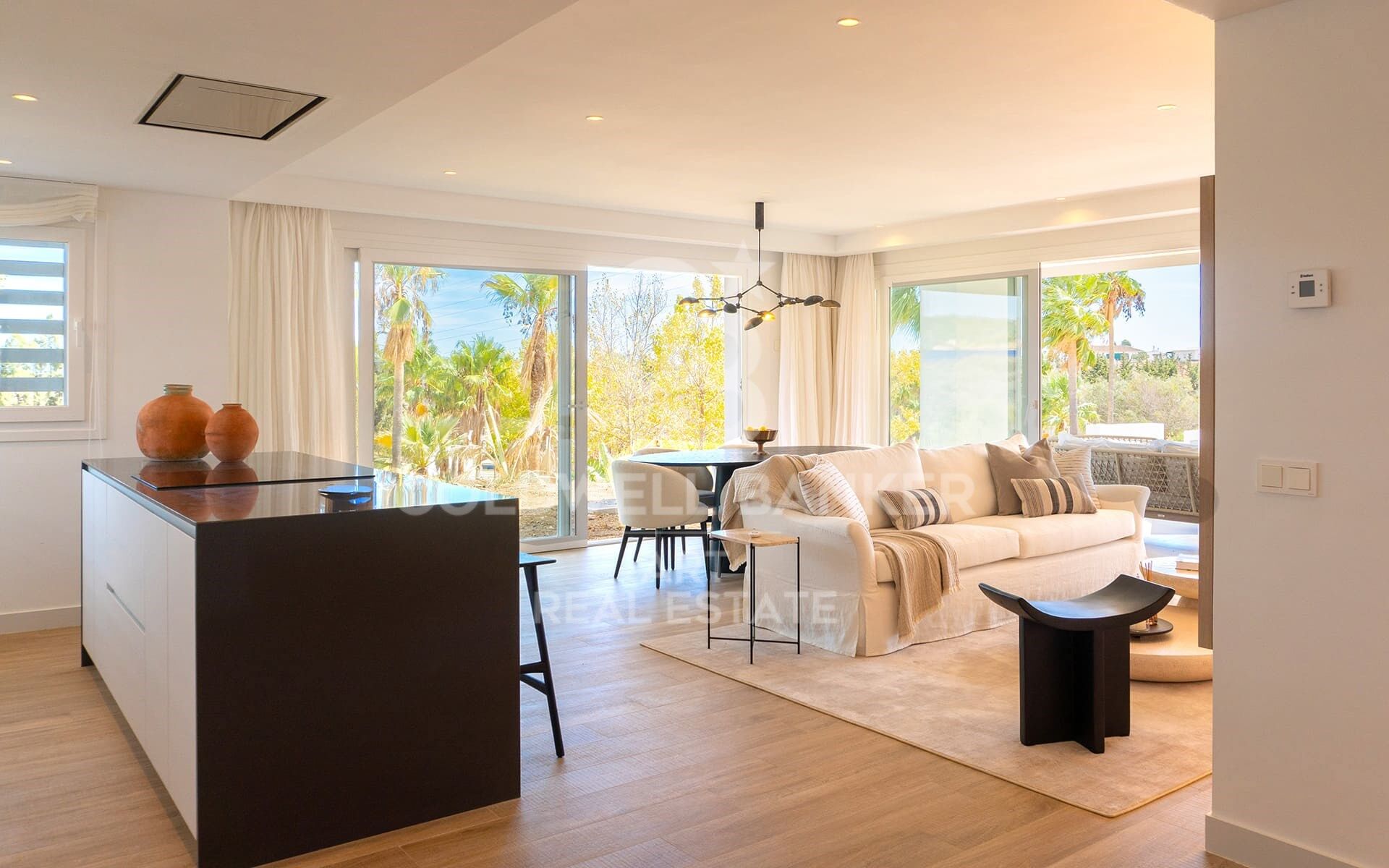 Apartamento de lujo en primera planta de obra nueva en Casares
