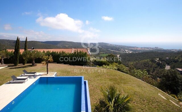 Stunning designer villa with sea views located in Platja d'Aro