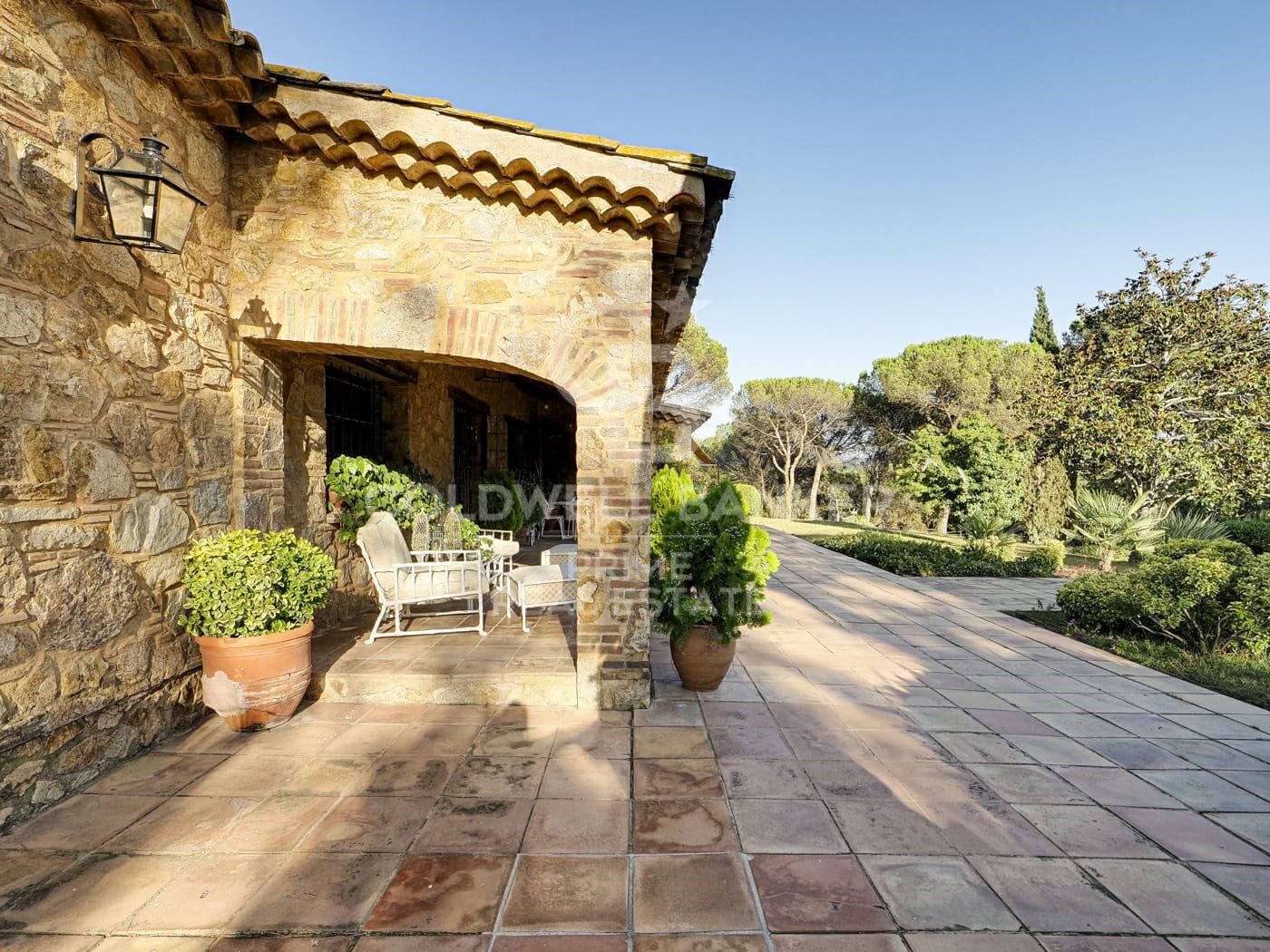 Finca rústica única junto al PGA Catalunya