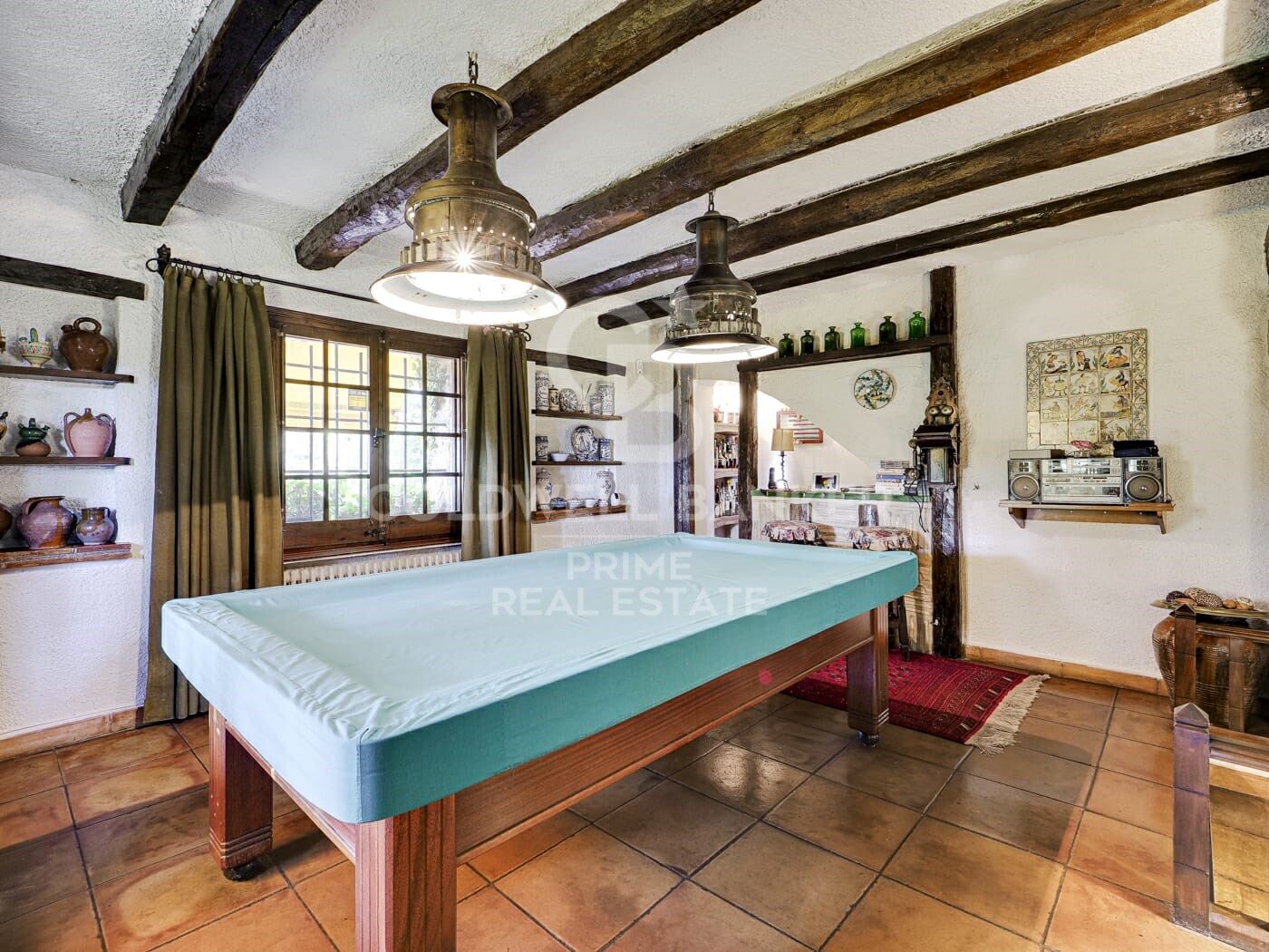Finca rústica única junto al PGA Catalunya