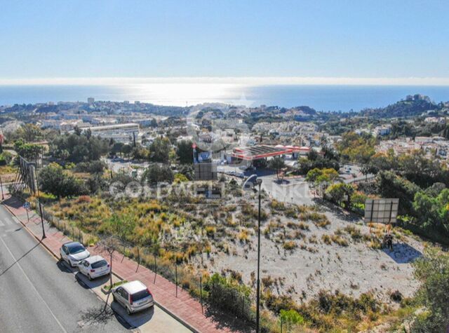 Parcela urbana comercial de primera calidad para invertir en Benalmádena