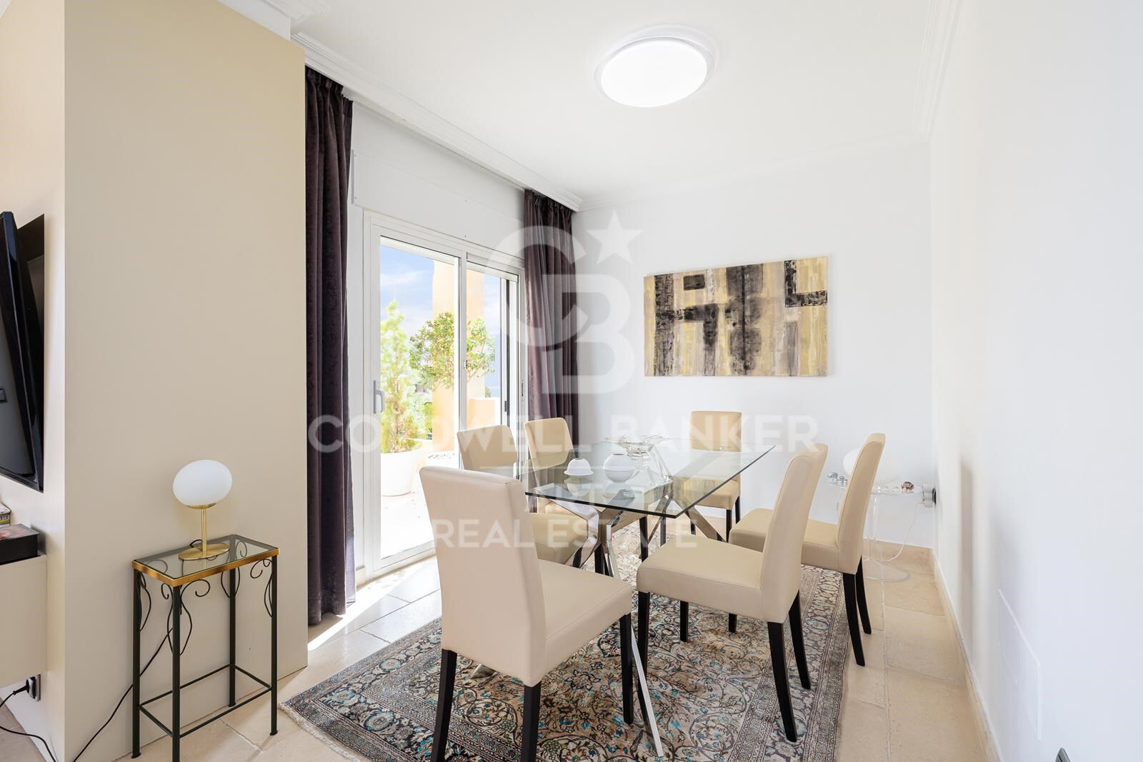 Elegante adosado en Brisas del Sur, Nueva Andalucía