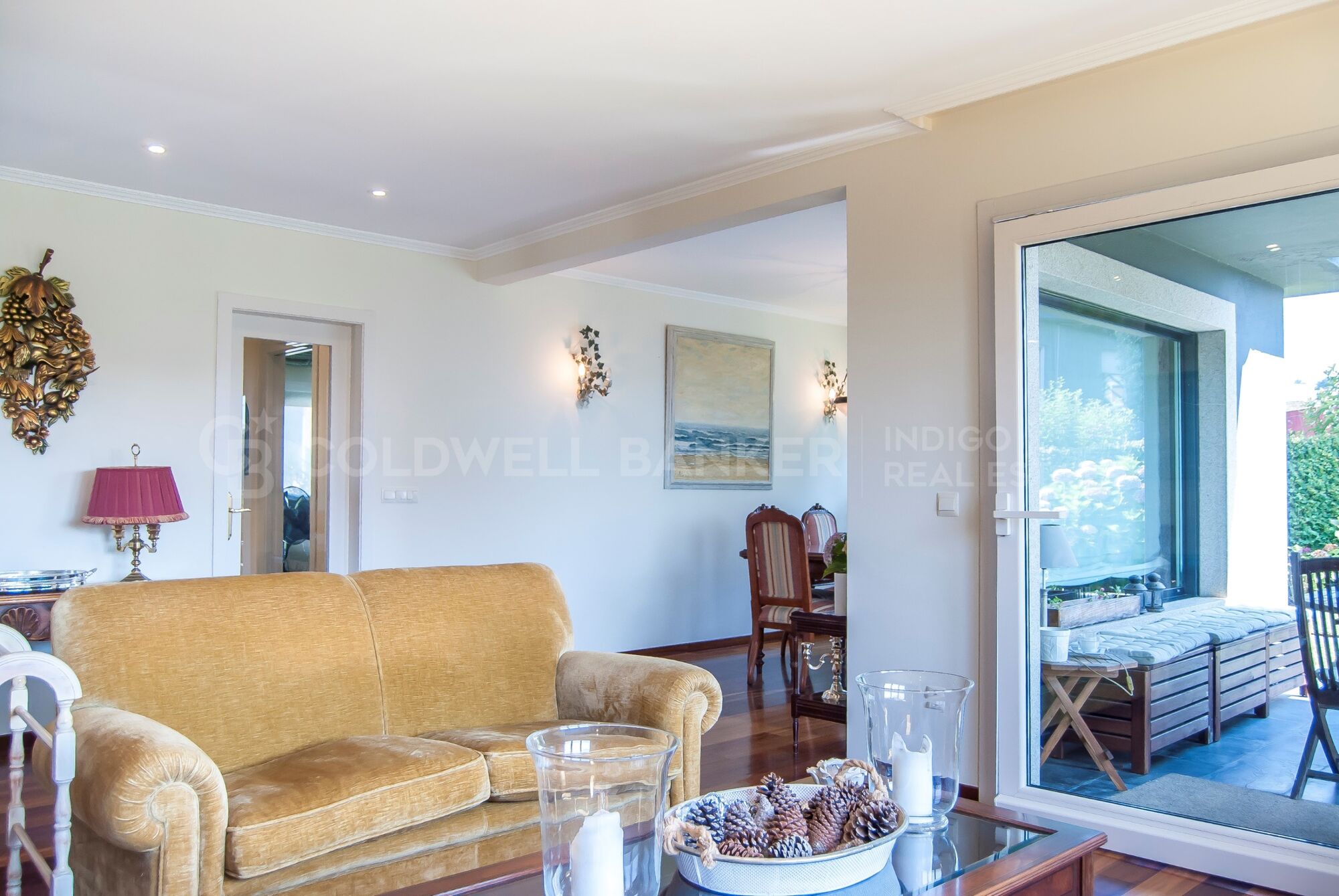 Luxury villa in Playa America with sea views and private access street