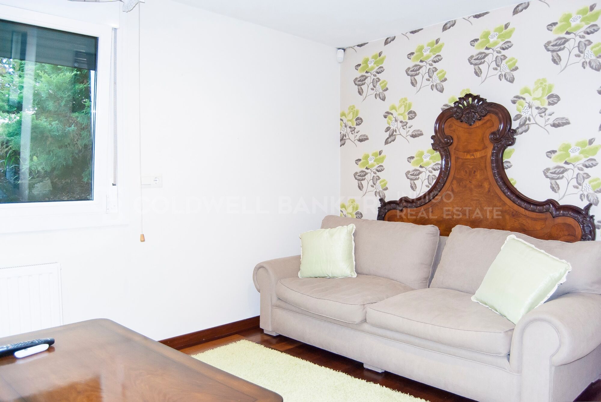 Luxury villa in Playa America with sea views and private access street