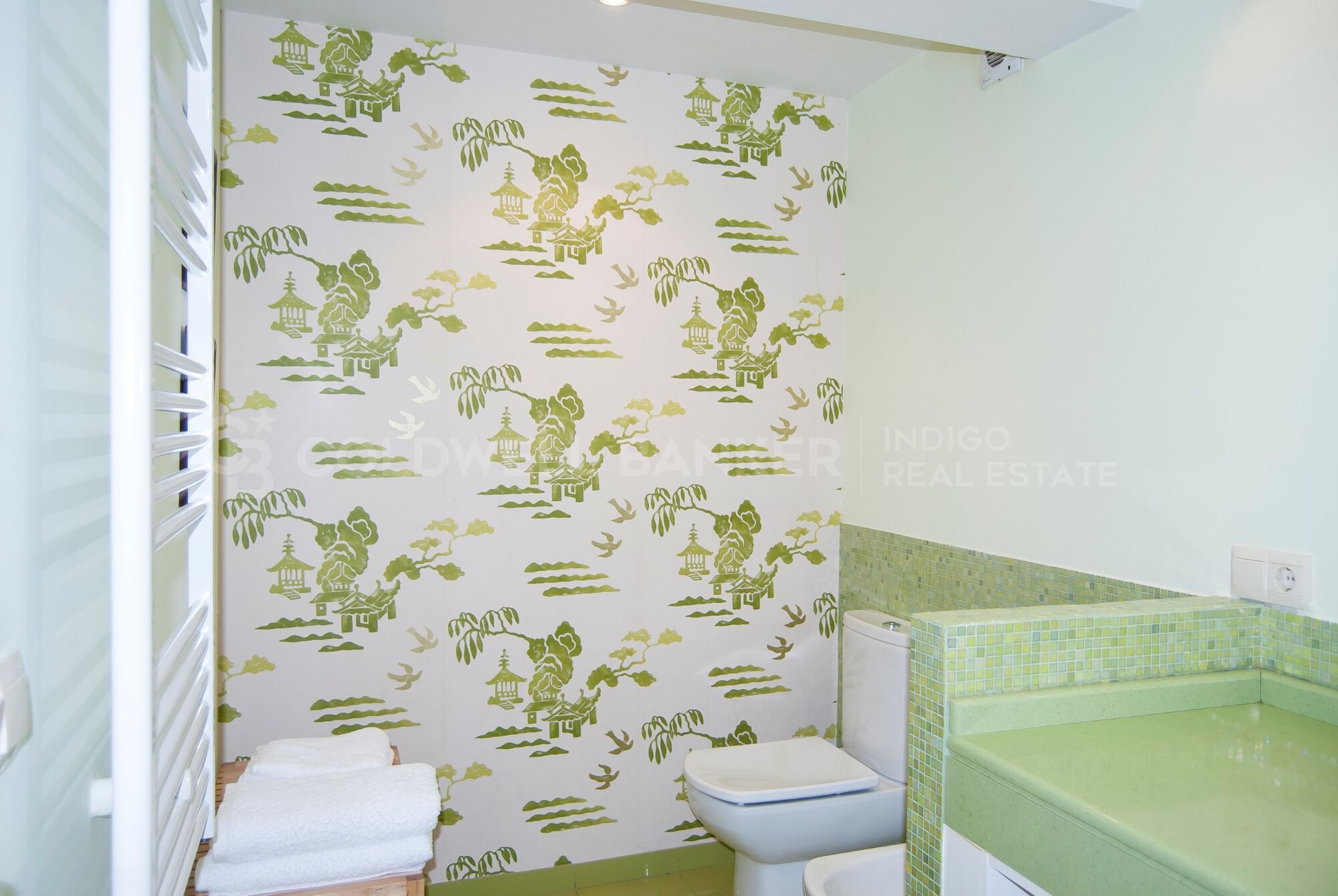 Luxury villa in Playa America with sea views and private access street