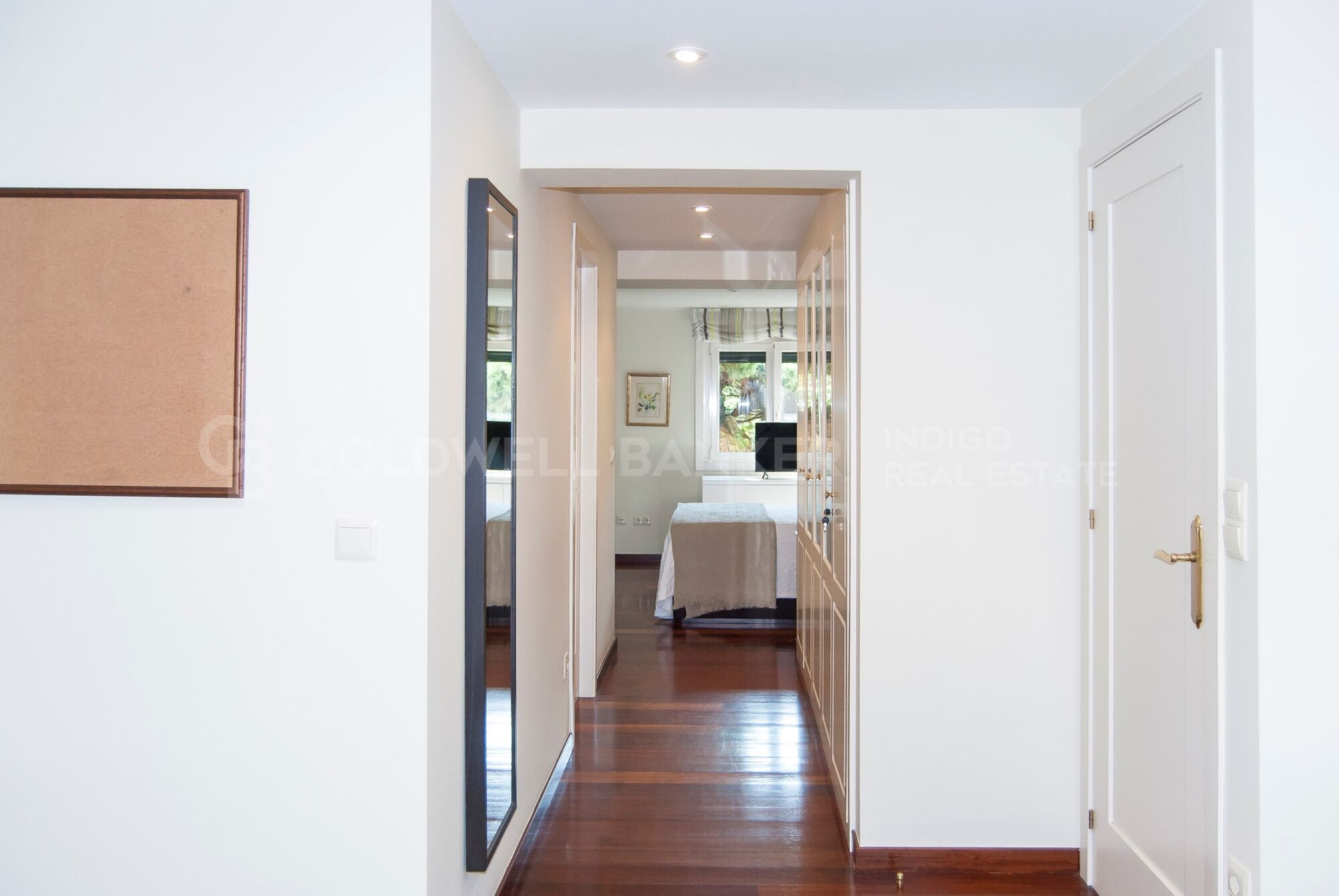 Luxury villa in Playa America with sea views and private access street