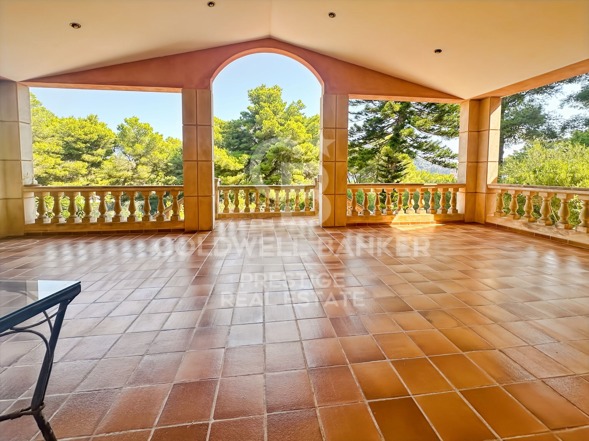 Exklusive Villa mit Panoramablick auf das Meer in Canyamel