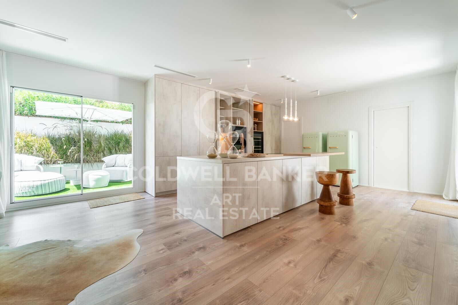 Villa elegante en primera línea de golf en Guadalmina Alta, Marbella