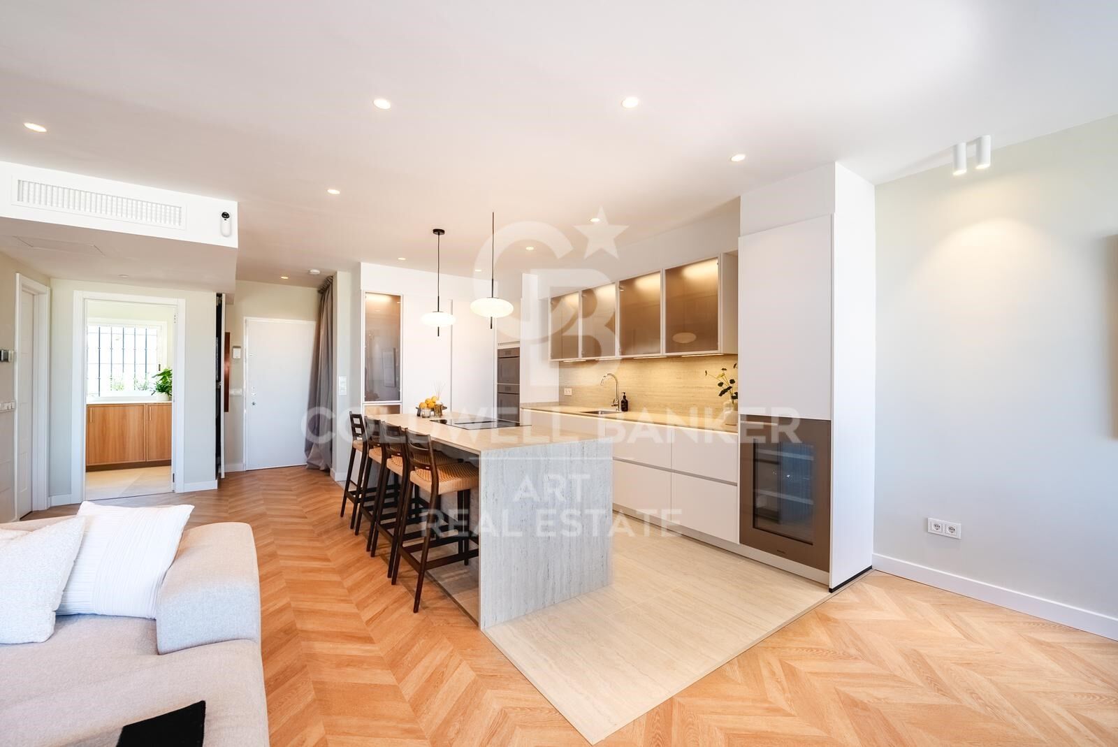 Elegant semi-detached villa in Altos de Salamanca, Marbella