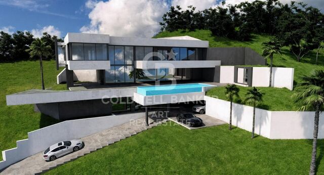 Villa contemporaine avec vue sur la mer et harmonie intérieur-extérieur, Marbella