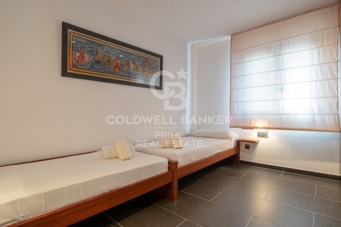 Contemporary villa for sale in resindencial Begur