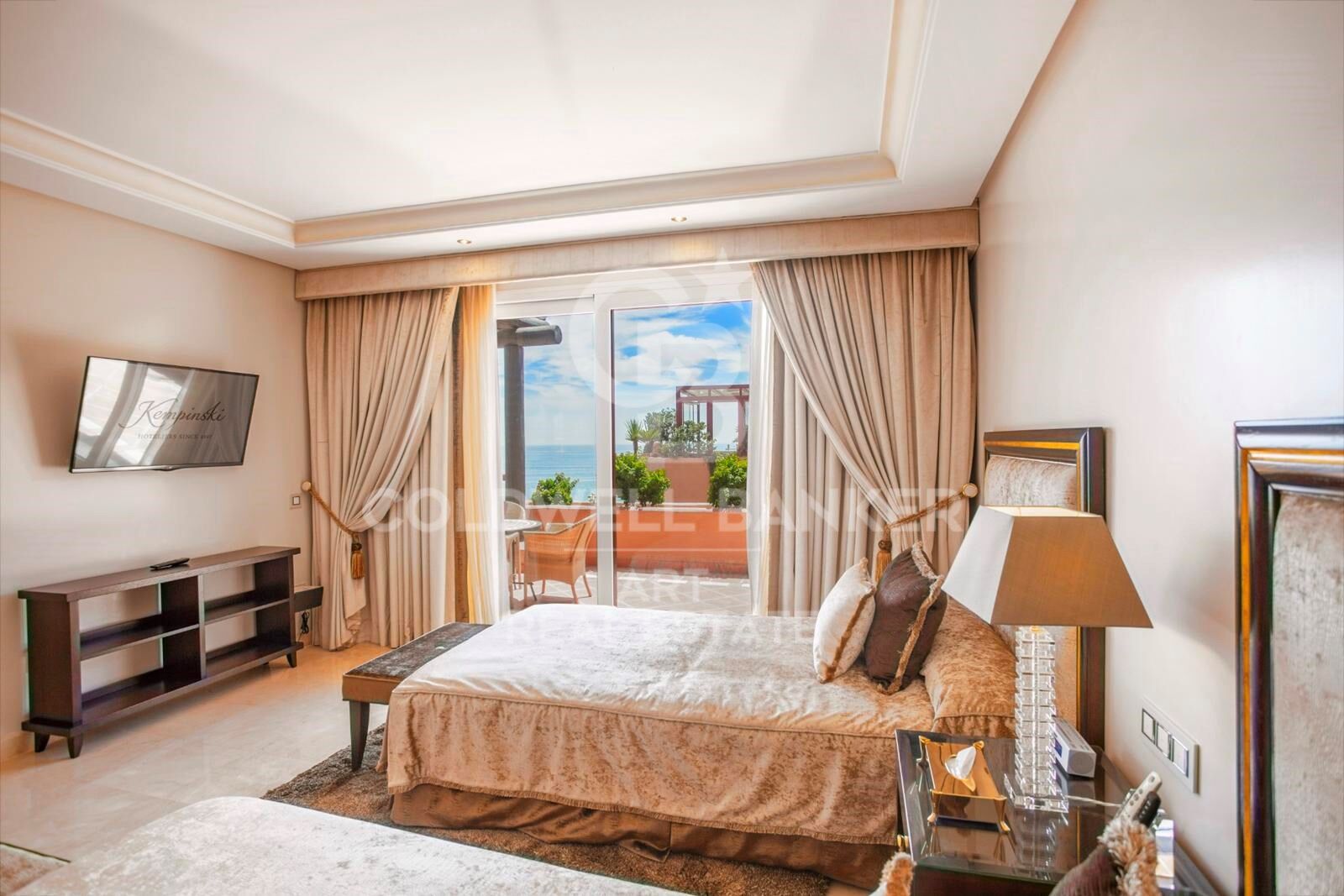 Exclusive penthouse in the private wing of Kempinski Hotel Bahia with panoramic sea views, Estepona