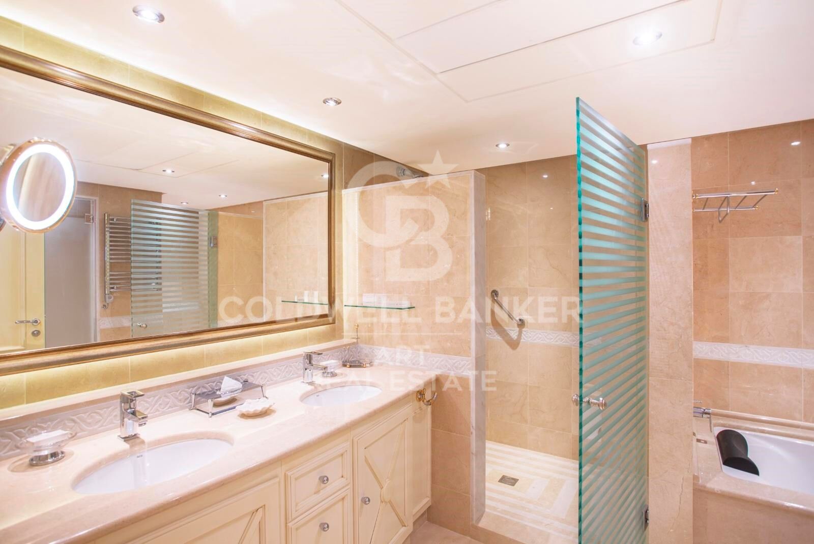 Exklusives Penthouse in der privaten Residenz des Kempinski Hotel Bahia mit Panoramameerblick, Estepona