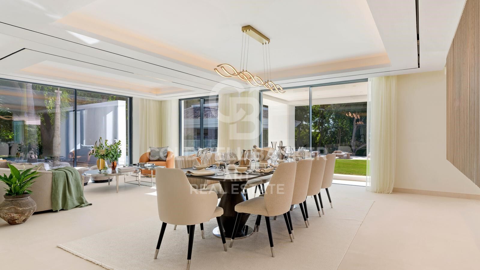 Obra maestra contemporánea en el La Quinta Golf, Marbella con vistas al mar y al campo de golf