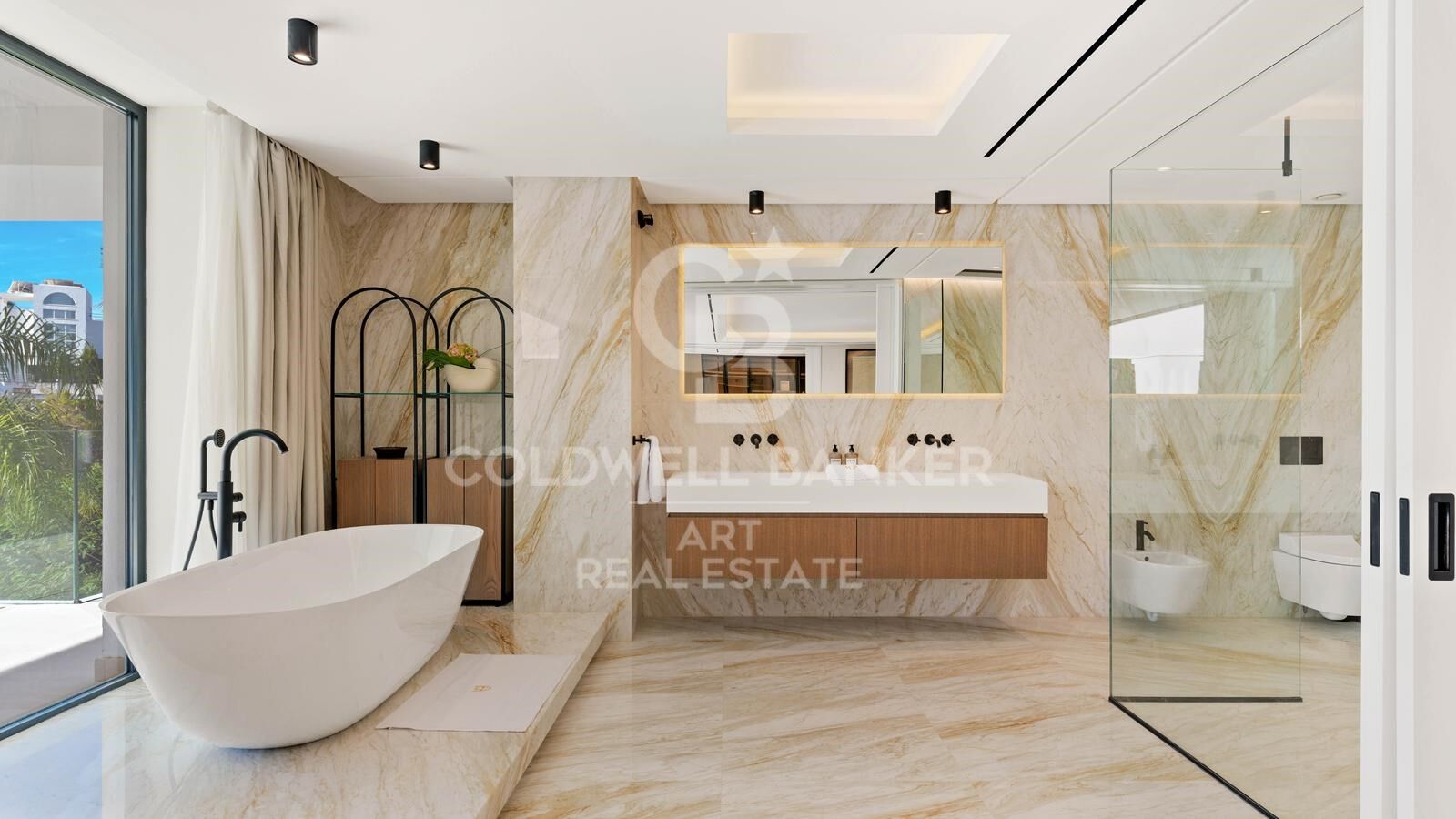 Obra maestra contemporánea en el La Quinta Golf, Marbella con vistas al mar y al campo de golf